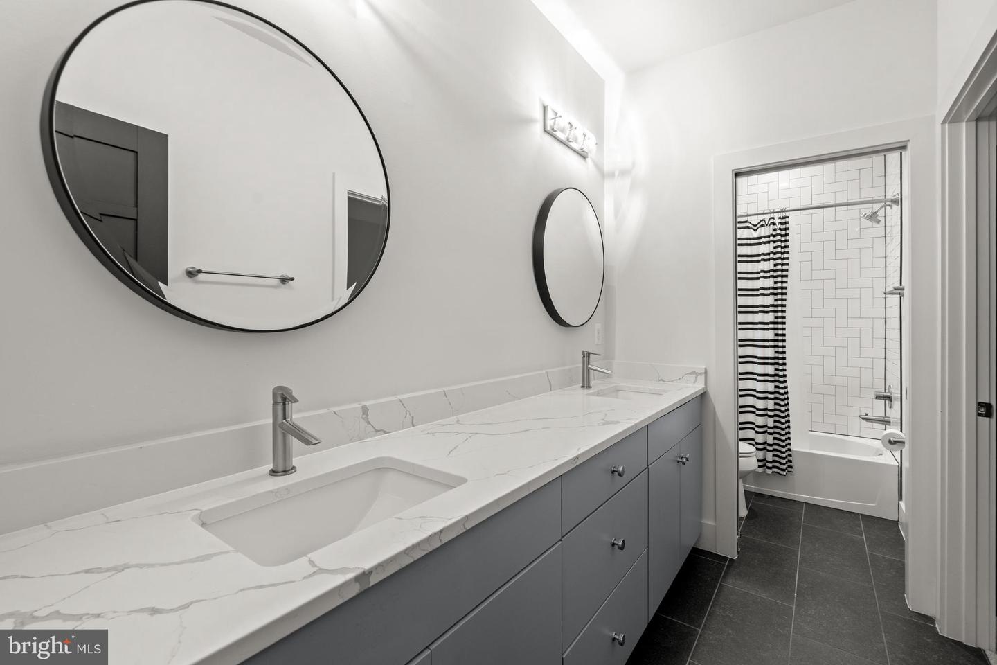 3546 N UTAH ST, ARLINGTON, Virginia 22207, 5 Bedrooms Bedrooms, ,4 BathroomsBathrooms,Residential,For sale,3546 N UTAH ST,VAAR2057244 MLS # VAAR2057244