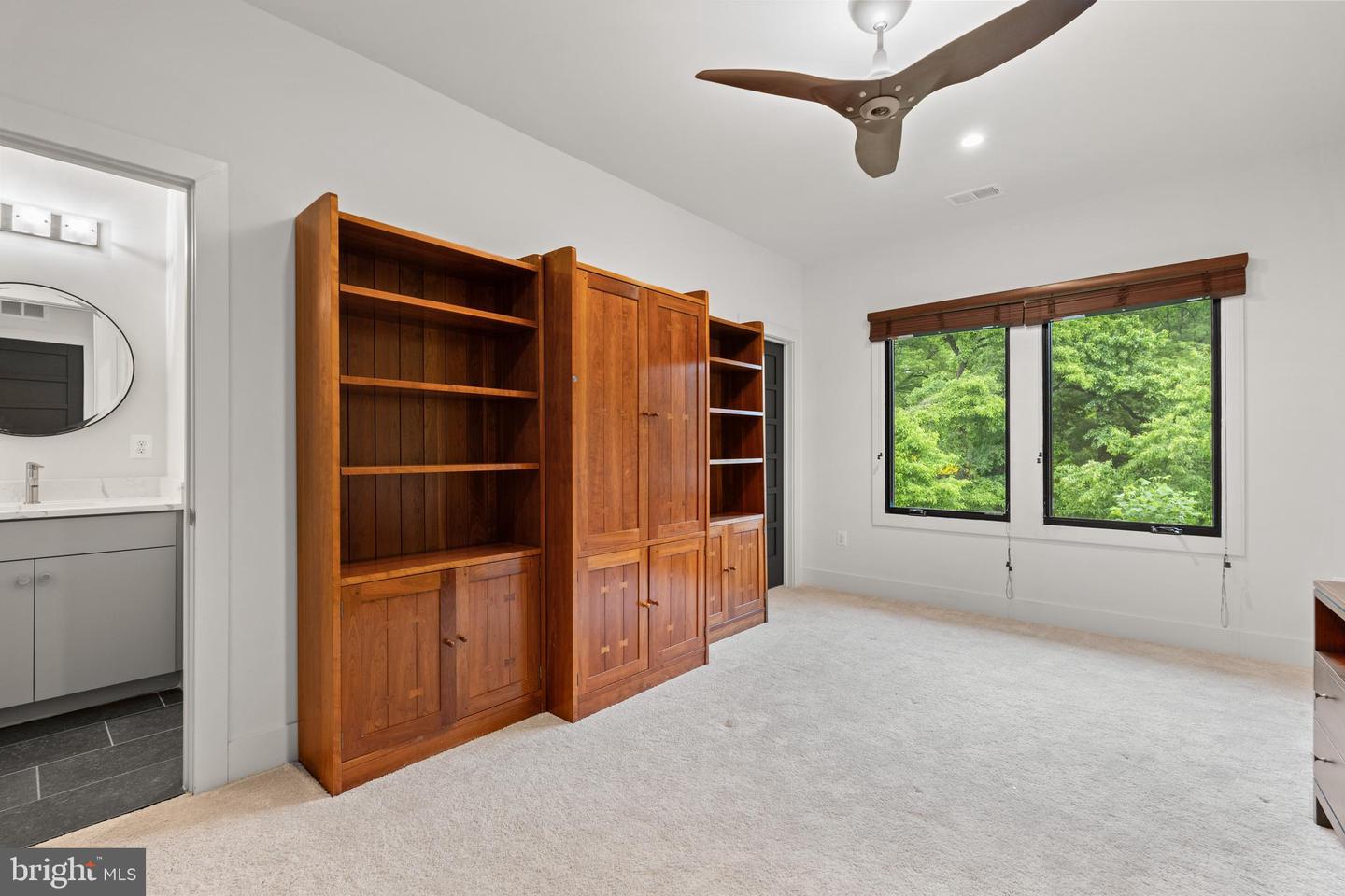 3546 N UTAH ST, ARLINGTON, Virginia 22207, 5 Bedrooms Bedrooms, ,4 BathroomsBathrooms,Residential,For sale,3546 N UTAH ST,VAAR2057244 MLS # VAAR2057244