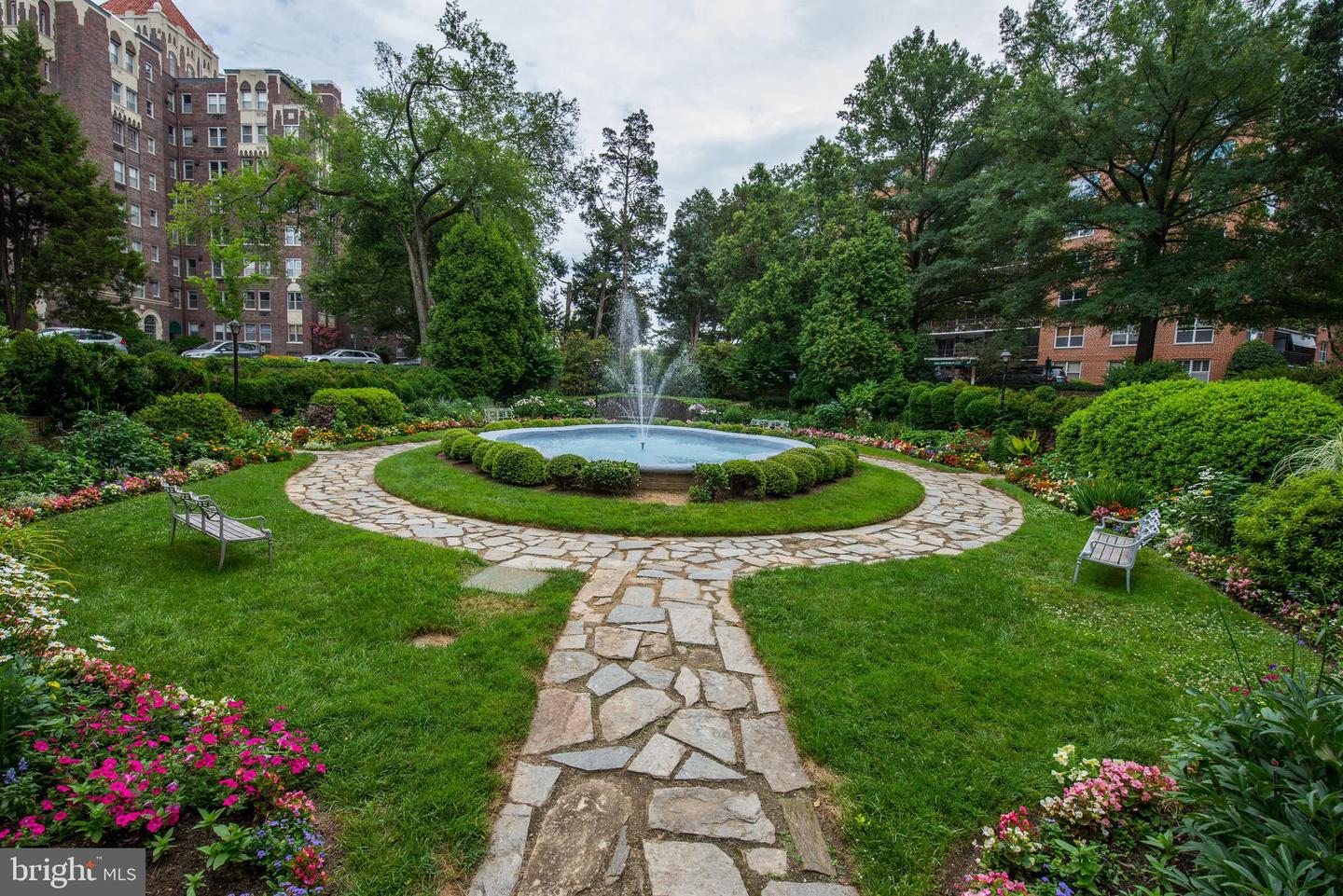 4000 CATHEDRAL AVE NW #516-B, WASHINGTON, District Of Columbia 20016, 2 Bedrooms Bedrooms, ,1 BathroomBathrooms,Residential,For sale,4000 CATHEDRAL AVE NW #516-B,DCDC2199612 MLS # DCDC2199612