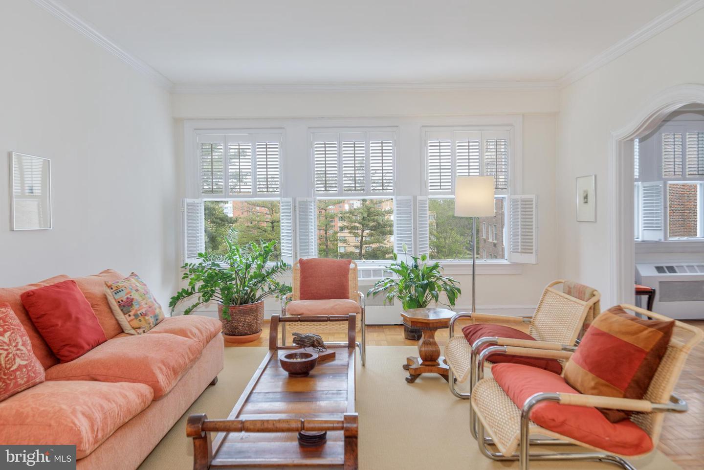 4000 CATHEDRAL AVE NW #516-B, WASHINGTON, District Of Columbia 20016, 2 Bedrooms Bedrooms, ,1 BathroomBathrooms,Residential,For sale,4000 CATHEDRAL AVE NW #516-B,DCDC2199612 MLS # DCDC2199612