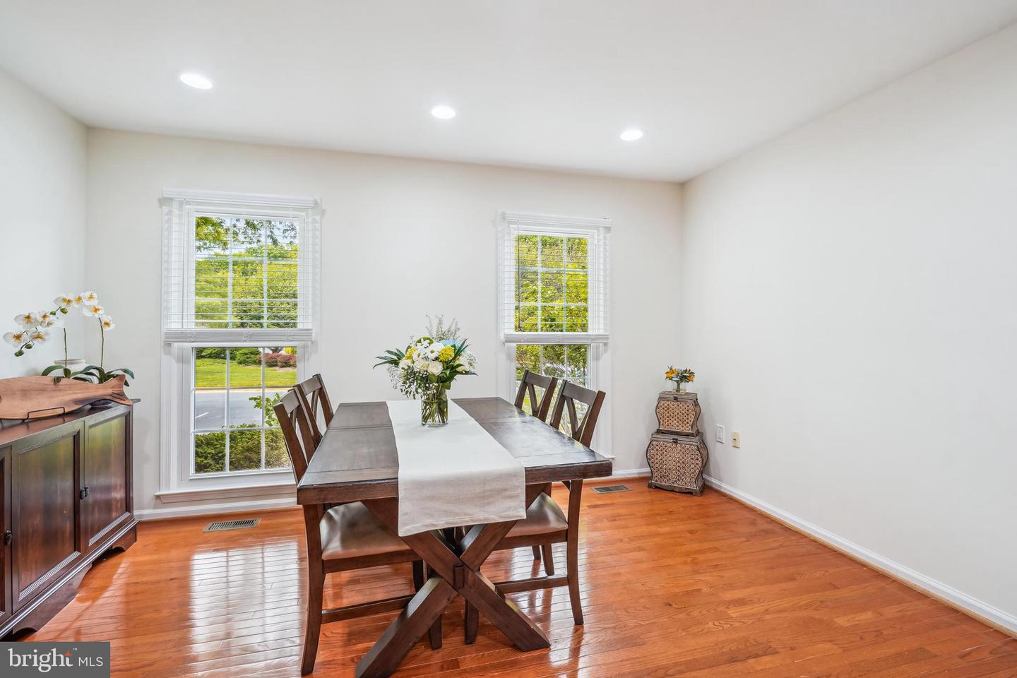 4630 LUXBERRY DR, FAIRFAX, Virginia 22032, 3 Bedrooms Bedrooms, ,3 BathroomsBathrooms,Residential,For sale,4630 LUXBERRY DR,VAFX2239612 MLS # VAFX2239612