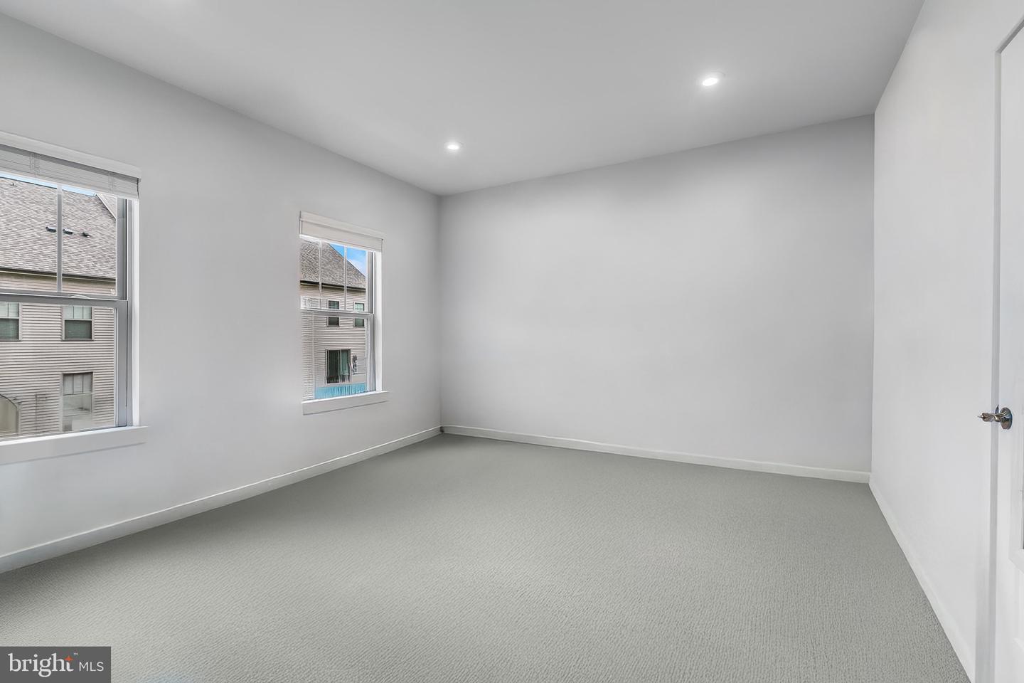 308 BODEGA TER SE, LEESBURG, Virginia 20175, 4 Bedrooms Bedrooms, ,3 BathroomsBathrooms,Residential,For sale,308 BODEGA TER SE,VALO2095998 MLS # VALO2095998