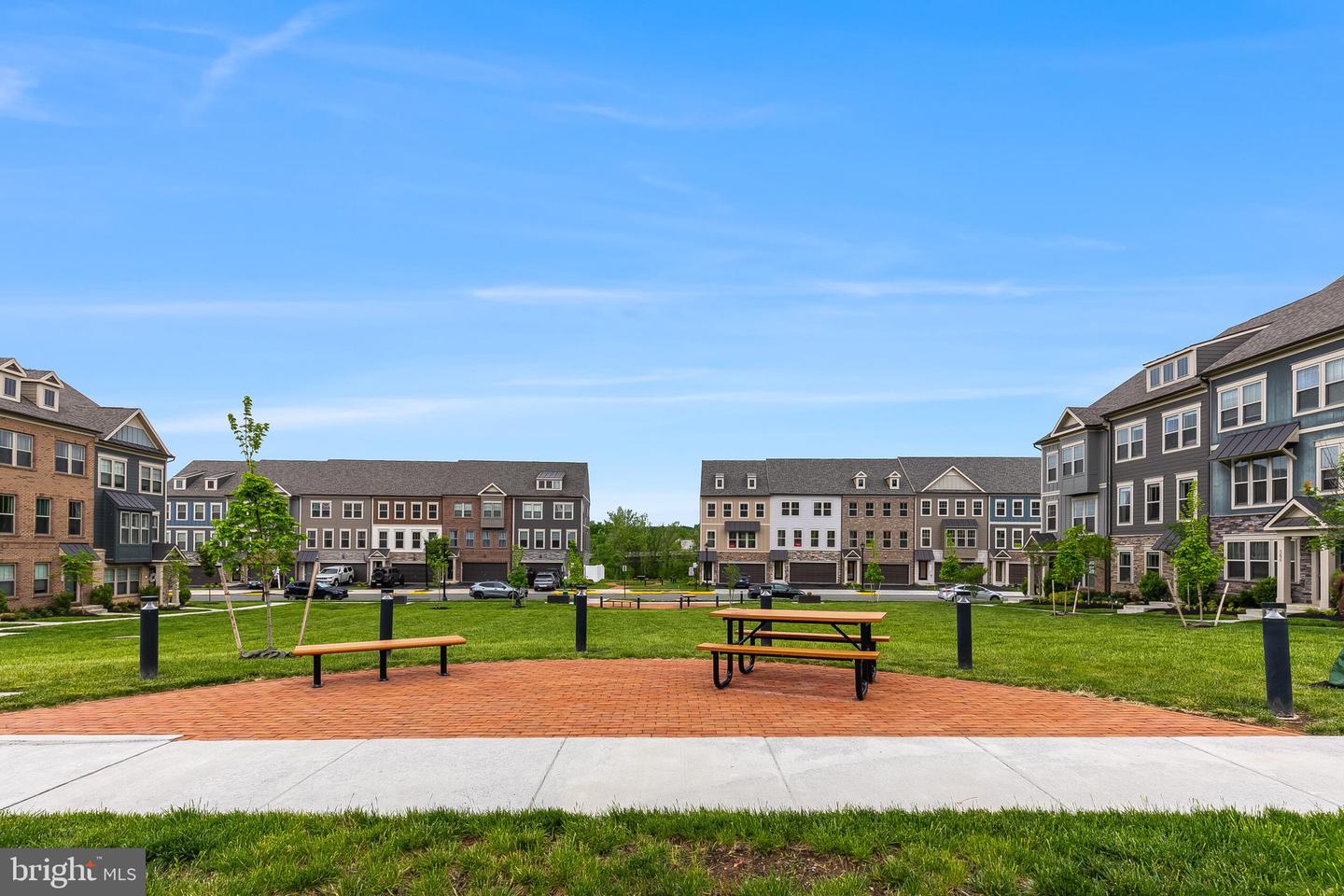 308 BODEGA TER SE, LEESBURG, Virginia 20175, 4 Bedrooms Bedrooms, ,3 BathroomsBathrooms,Residential,For sale,308 BODEGA TER SE,VALO2095998 MLS # VALO2095998