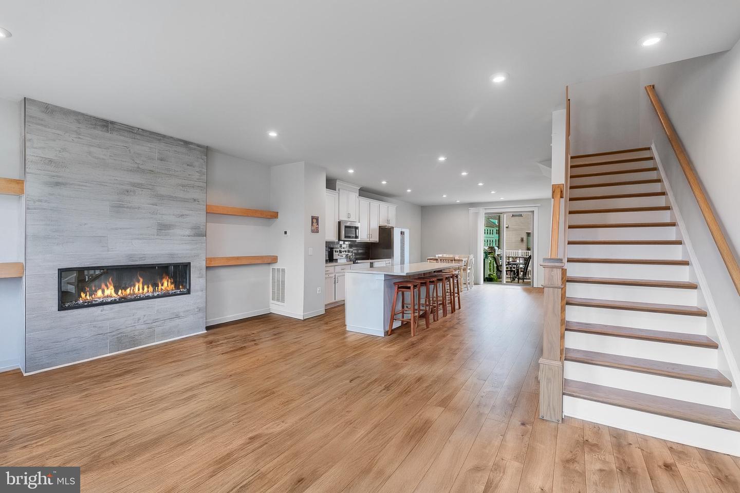 308 BODEGA TER SE, LEESBURG, Virginia 20175, 4 Bedrooms Bedrooms, ,3 BathroomsBathrooms,Residential,For sale,308 BODEGA TER SE,VALO2095998 MLS # VALO2095998