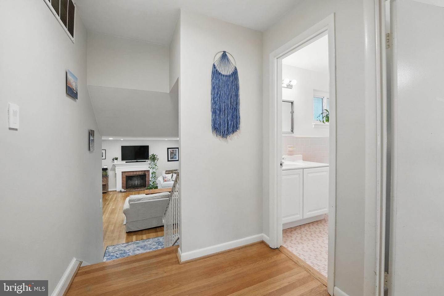 1810 SUSQUEHANNOCK DR, MCLEAN, Virginia 22101, 4 Bedrooms Bedrooms, ,3 BathroomsBathrooms,Residential,For sale,1810 SUSQUEHANNOCK DR,VAFX2239690 MLS # VAFX2239690