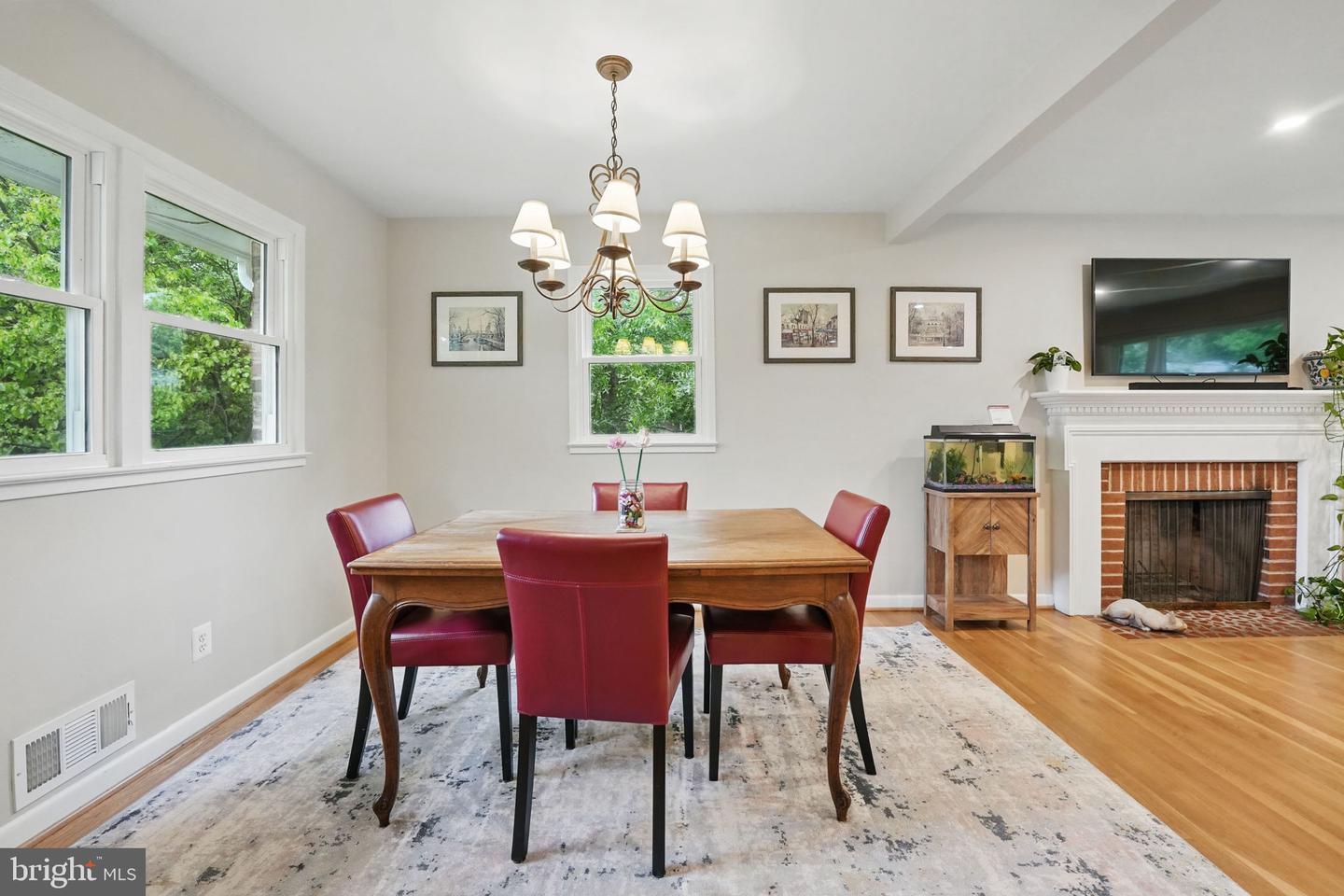 1810 SUSQUEHANNOCK DR, MCLEAN, Virginia 22101, 4 Bedrooms Bedrooms, ,3 BathroomsBathrooms,Residential,For sale,1810 SUSQUEHANNOCK DR,VAFX2239690 MLS # VAFX2239690