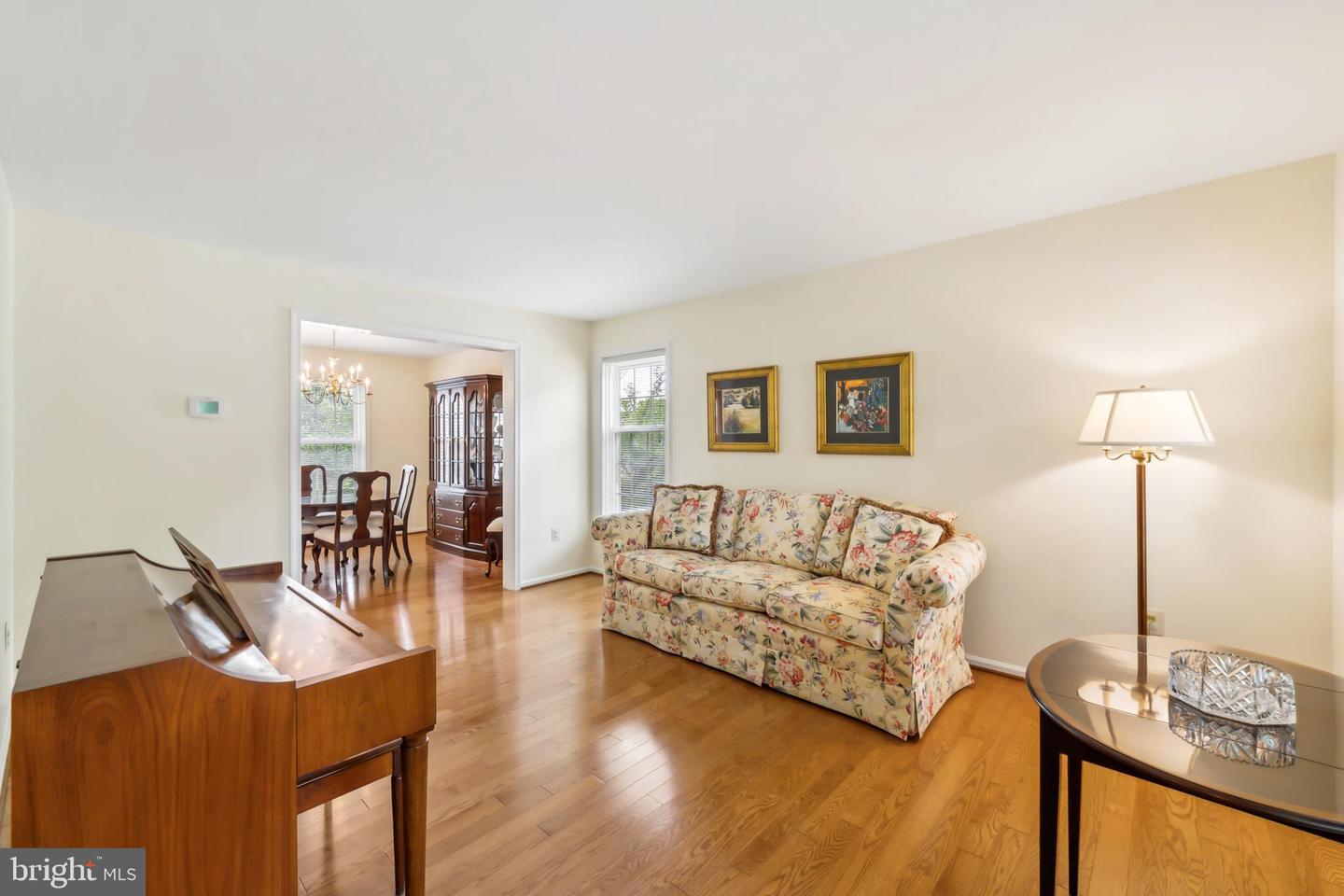 1276 MASON MILL CT, HERNDON, Virginia 20170, 4 Bedrooms Bedrooms, ,3 BathroomsBathrooms,Residential,For sale,1276 MASON MILL CT,VAFX2239698 MLS # VAFX2239698