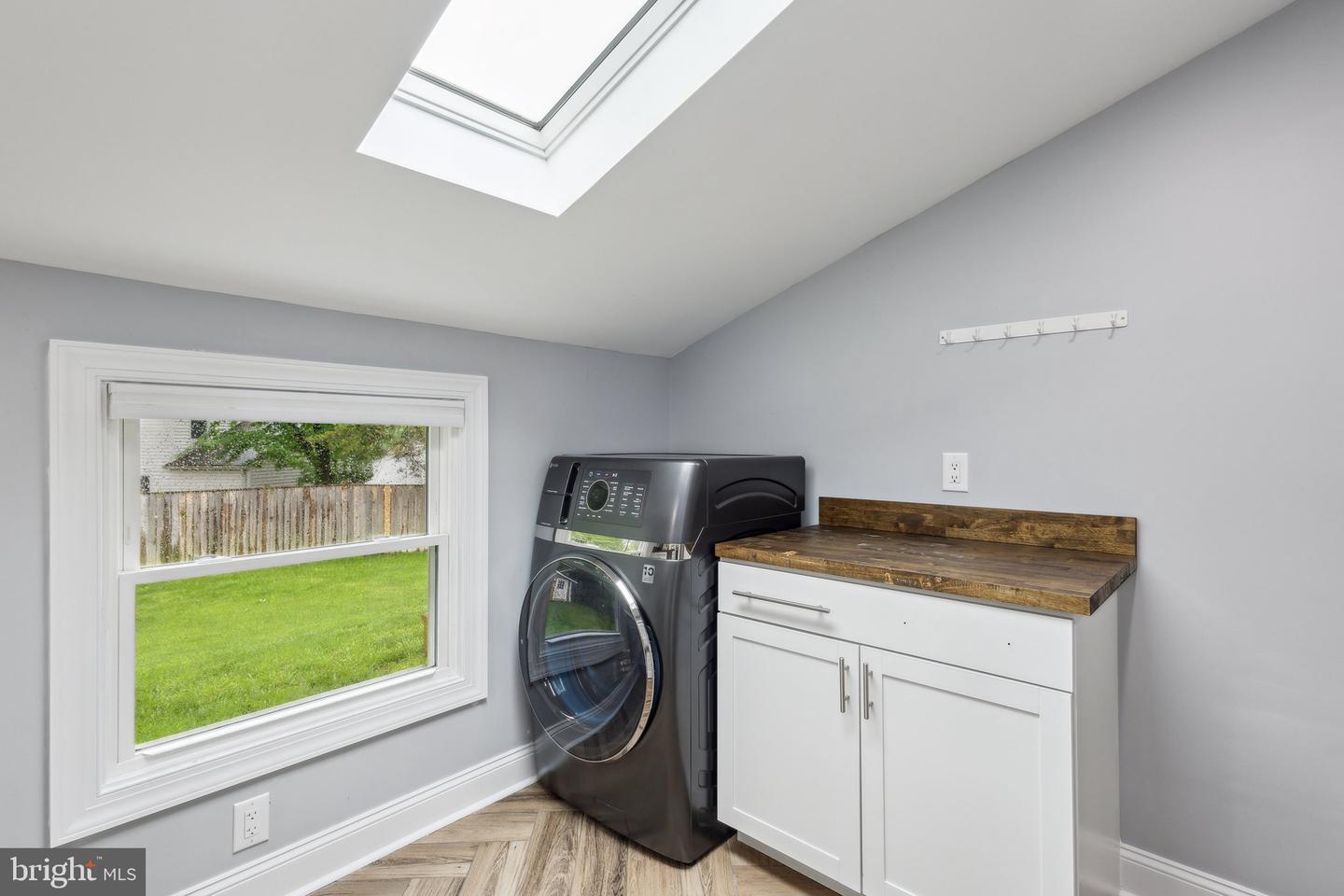 1250 REDWOOD CT, HERNDON, Virginia 20170, 3 Bedrooms Bedrooms, ,2 BathroomsBathrooms,Residential,For sale,1250 REDWOOD CT,VAFX2239714 MLS # VAFX2239714