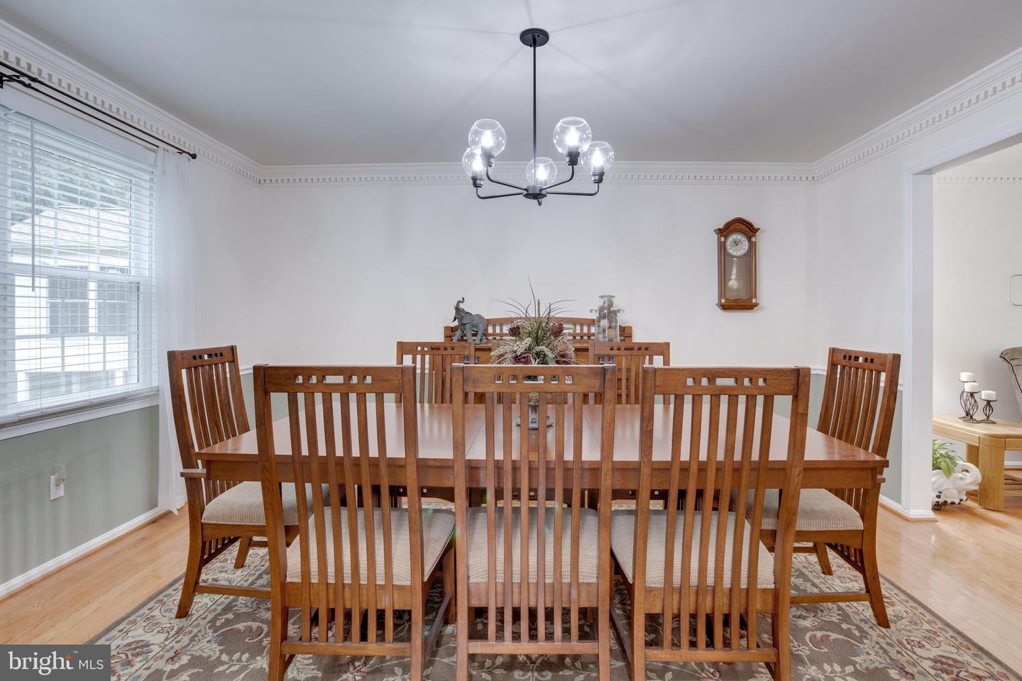 9808 FLINTRIDGE CT, FAIRFAX, Virginia 22032, 4 Bedrooms Bedrooms, ,3 BathroomsBathrooms,Residential,For sale,9808 FLINTRIDGE CT,VAFX2239742 MLS # VAFX2239742