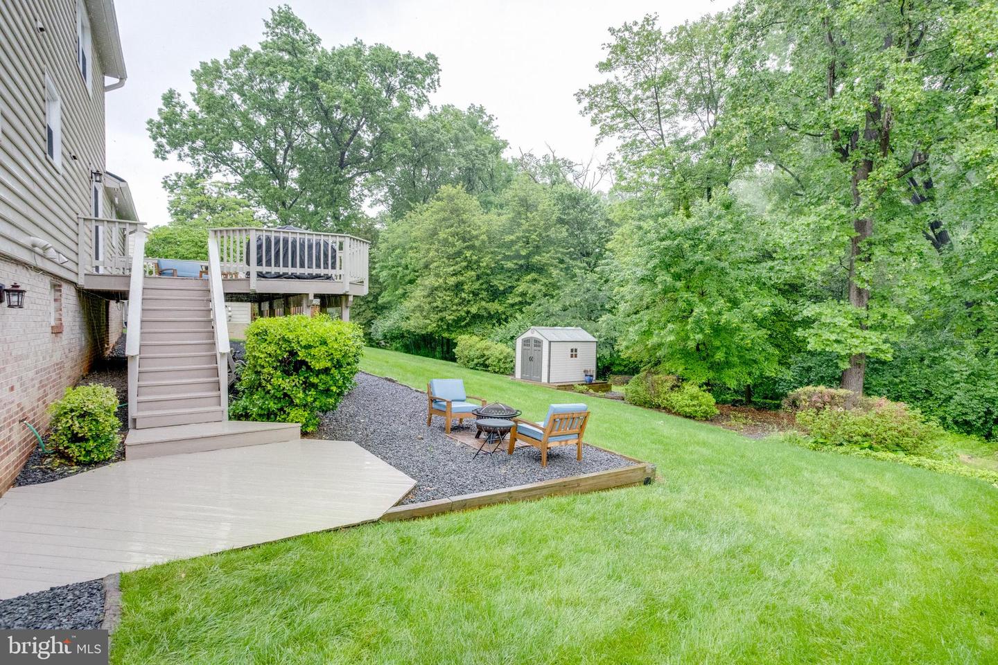 9808 FLINTRIDGE CT, FAIRFAX, Virginia 22032, 4 Bedrooms Bedrooms, ,3 BathroomsBathrooms,Residential,For sale,9808 FLINTRIDGE CT,VAFX2239742 MLS # VAFX2239742