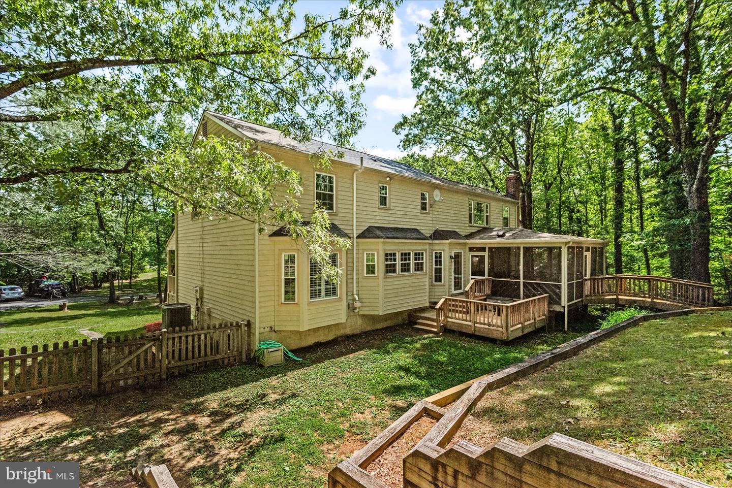 175 MT HOPE CHURCH RD, STAFFORD, Virginia 22554, 6 Bedrooms Bedrooms, ,3 BathroomsBathrooms,Residential,For sale,175 MT HOPE CHURCH RD,VAST2038670 MLS # VAST2038670