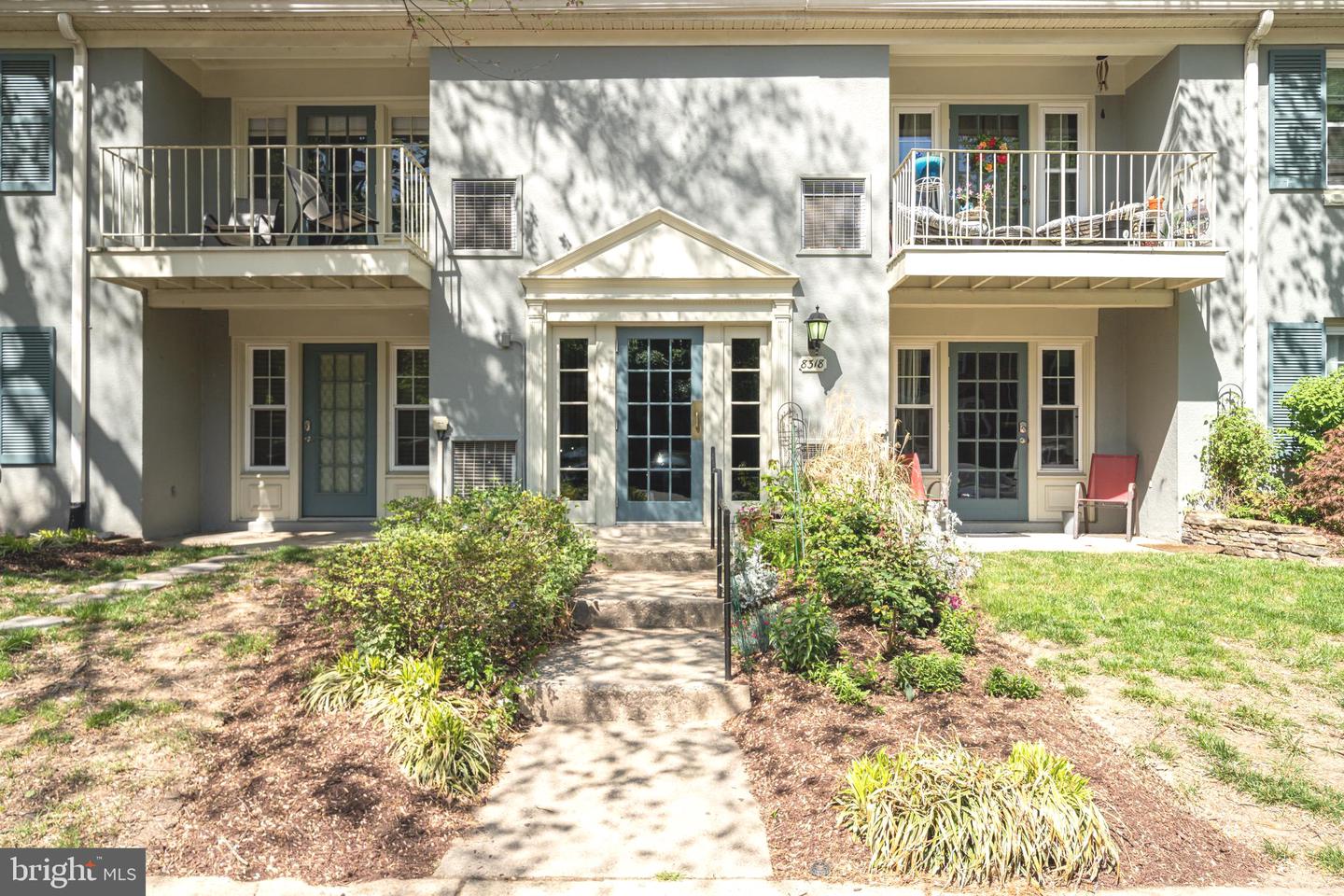 8318-A KINGSGATE RD #537, SPRINGFIELD, Virginia 22152, 3 Bedrooms Bedrooms, ,2 BathroomsBathrooms,Residential,For sale,8318-A KINGSGATE RD #537,VAFX2239758 MLS # VAFX2239758