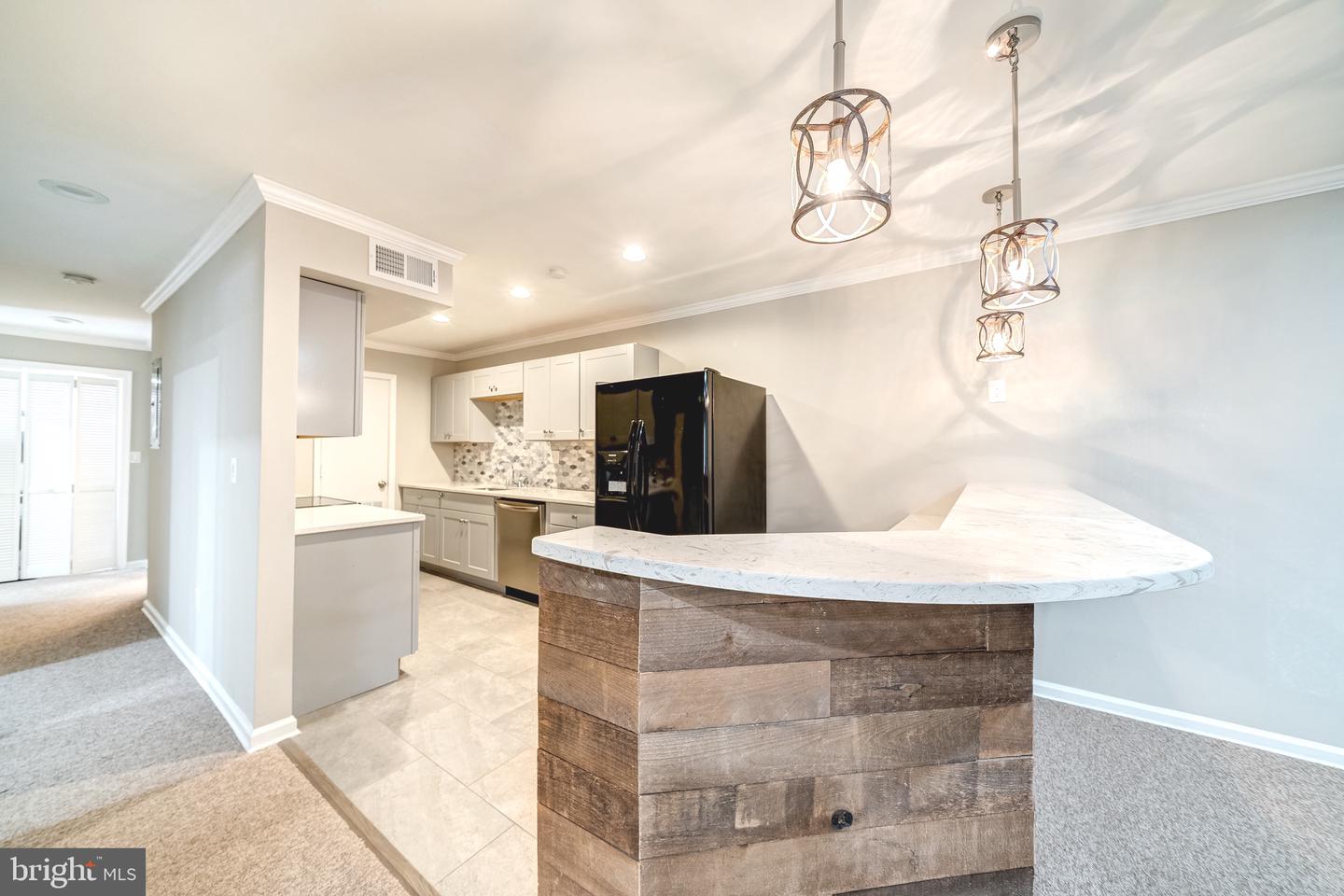 8318-A KINGSGATE RD #537, SPRINGFIELD, Virginia 22152, 3 Bedrooms Bedrooms, ,2 BathroomsBathrooms,Residential,For sale,8318-A KINGSGATE RD #537,VAFX2239758 MLS # VAFX2239758