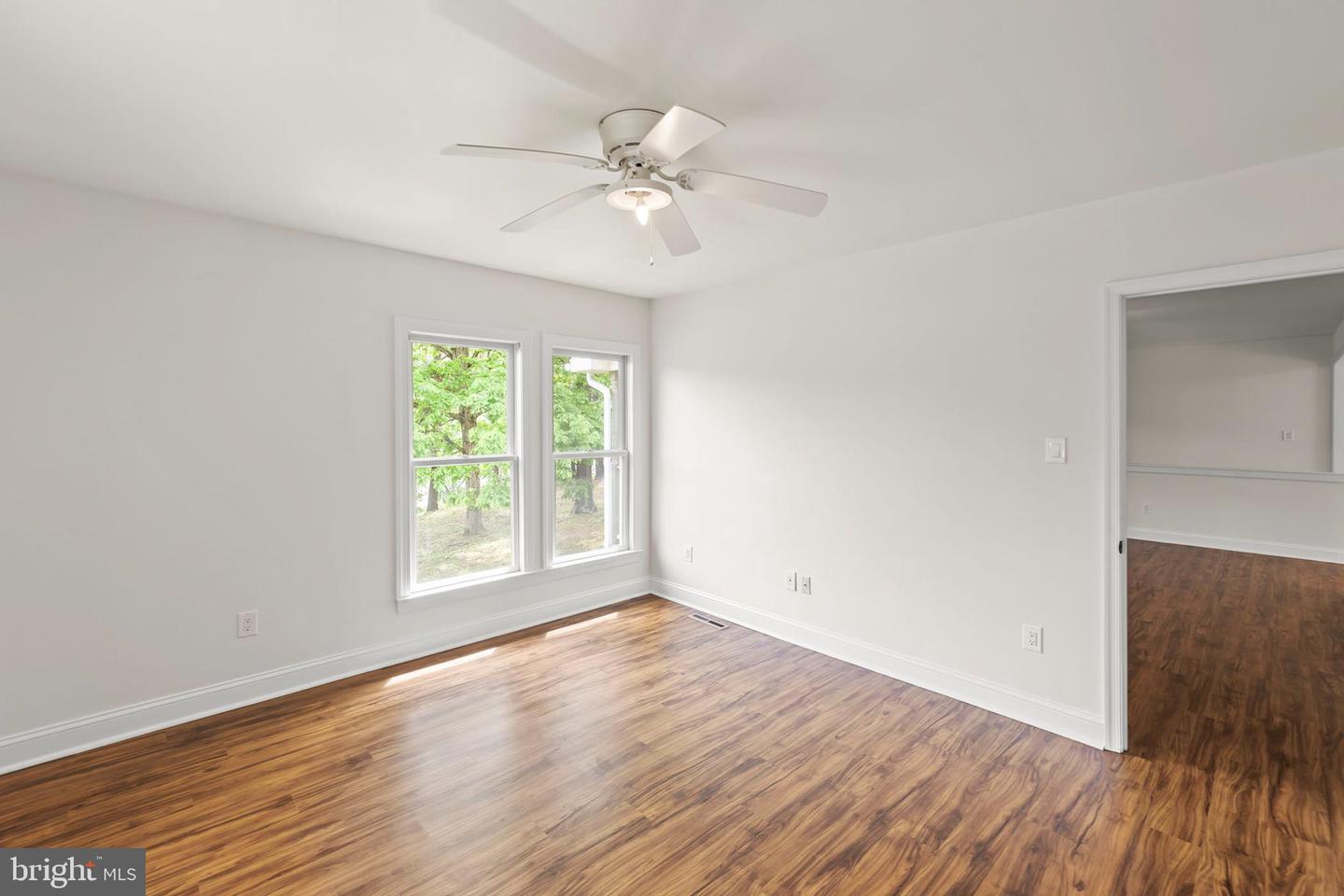 166 LAKE HOLIDAY RD, CROSS JUNCTION, Virginia 22625, 3 Bedrooms Bedrooms, ,3 BathroomsBathrooms,Residential,For sale,166 LAKE HOLIDAY RD,VAFV2034046 MLS # VAFV2034046