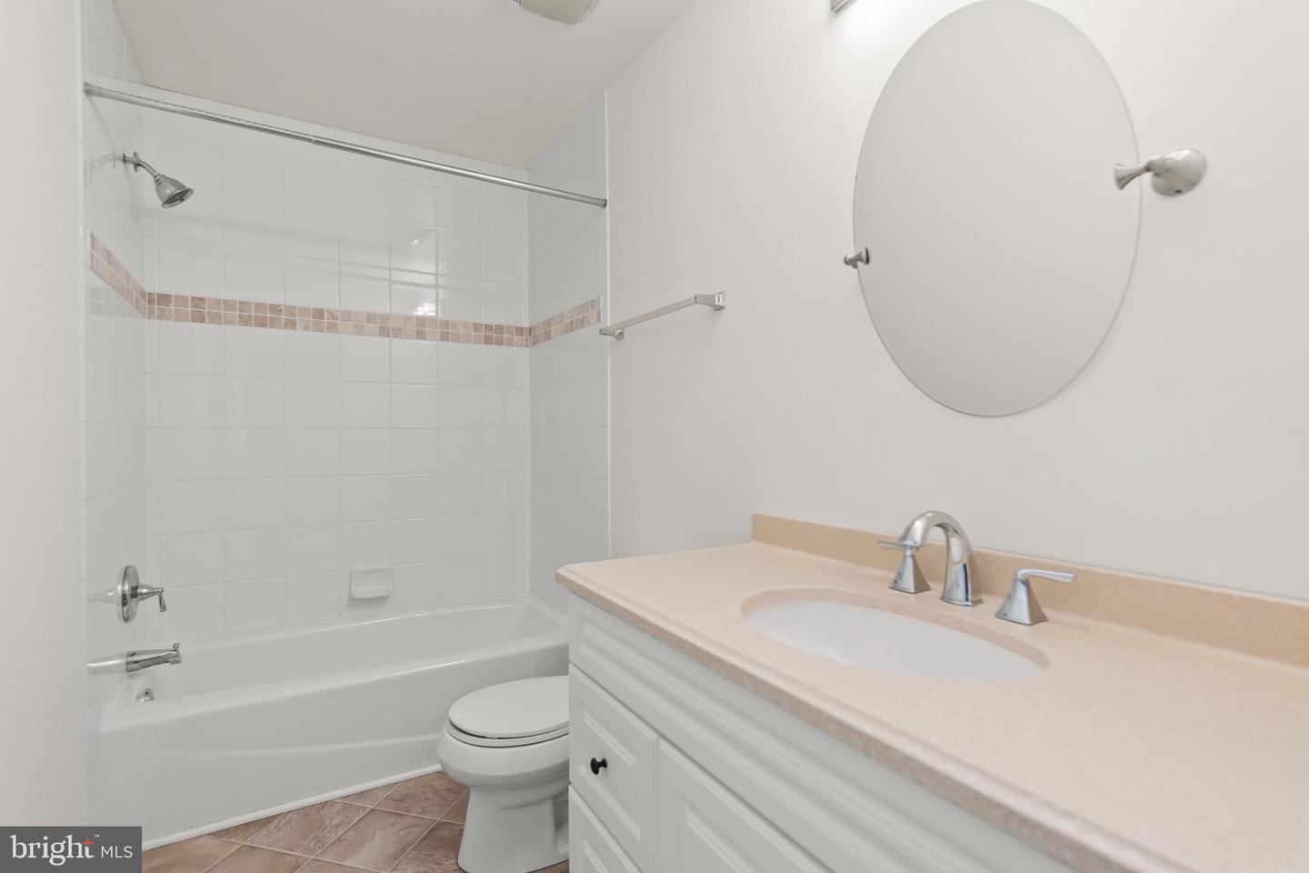 166 LAKE HOLIDAY RD, CROSS JUNCTION, Virginia 22625, 3 Bedrooms Bedrooms, ,3 BathroomsBathrooms,Residential,For sale,166 LAKE HOLIDAY RD,VAFV2034046 MLS # VAFV2034046