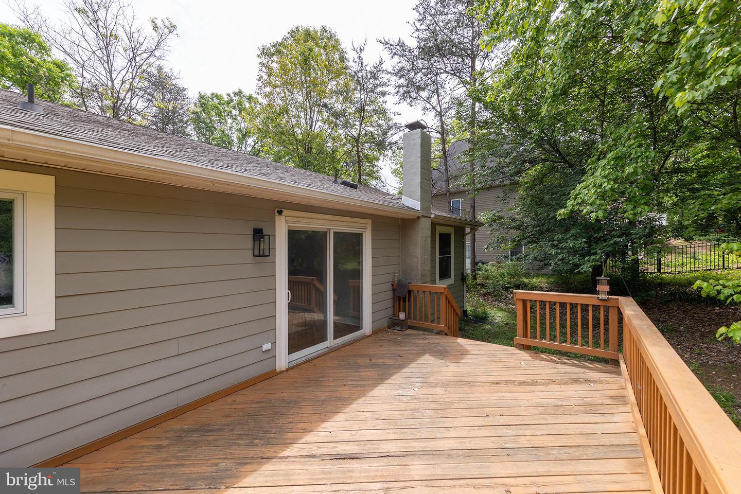 166 LAKE HOLIDAY RD, CROSS JUNCTION, Virginia 22625, 3 Bedrooms Bedrooms, ,3 BathroomsBathrooms,Residential,For sale,166 LAKE HOLIDAY RD,VAFV2034046 MLS # VAFV2034046