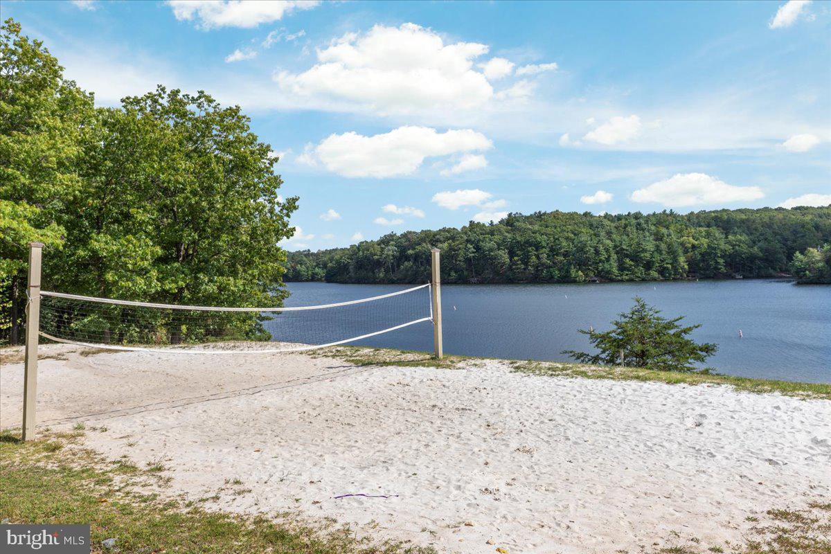 166 LAKE HOLIDAY RD, CROSS JUNCTION, Virginia 22625, 3 Bedrooms Bedrooms, ,3 BathroomsBathrooms,Residential,For sale,166 LAKE HOLIDAY RD,VAFV2034046 MLS # VAFV2034046