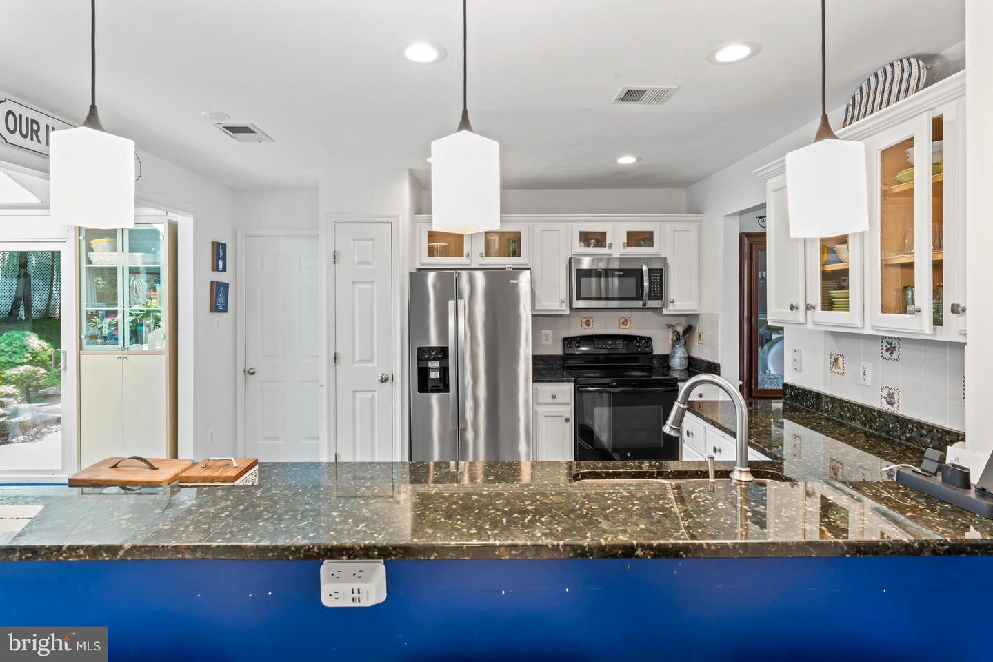 9319 PAUL DR, MANASSAS PARK, Virginia 20111, 4 Bedrooms Bedrooms, ,3 BathroomsBathrooms,Residential,For sale,9319 PAUL DR,VAMP2003016 MLS # VAMP2003016