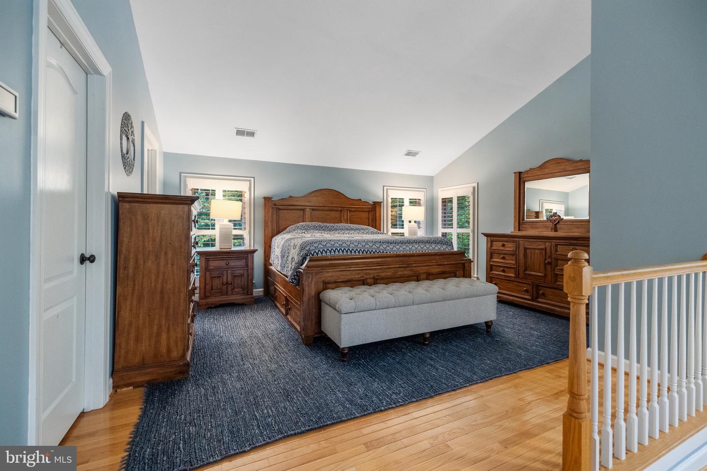 9526 CLAYCHIN CT, BURKE, Virginia 22015, 5 Bedrooms Bedrooms, ,3 BathroomsBathrooms,Residential,For sale,9526 CLAYCHIN CT,VAFX2239846 MLS # VAFX2239846