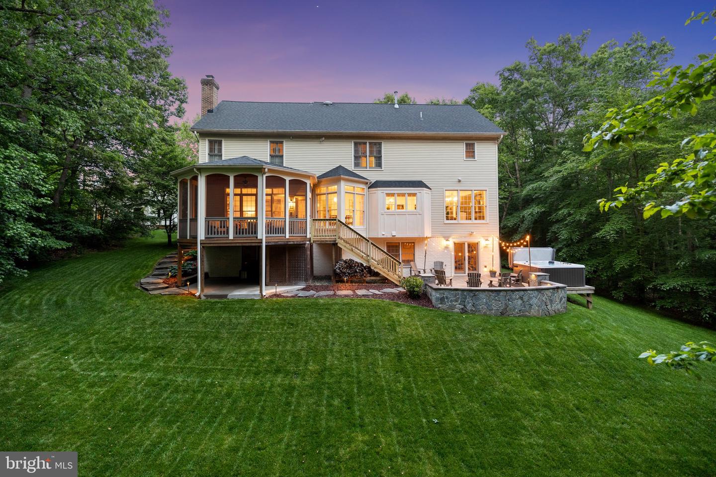 9526 CLAYCHIN CT, BURKE, Virginia 22015, 5 Bedrooms Bedrooms, ,3 BathroomsBathrooms,Residential,For sale,9526 CLAYCHIN CT,VAFX2239846 MLS # VAFX2239846