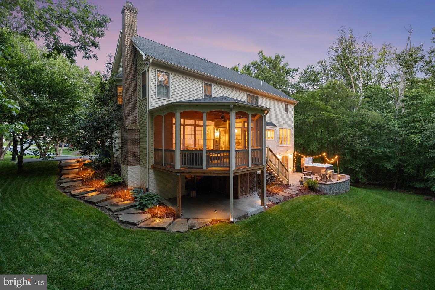 9526 CLAYCHIN CT, BURKE, Virginia 22015, 5 Bedrooms Bedrooms, ,3 BathroomsBathrooms,Residential,For sale,9526 CLAYCHIN CT,VAFX2239846 MLS # VAFX2239846