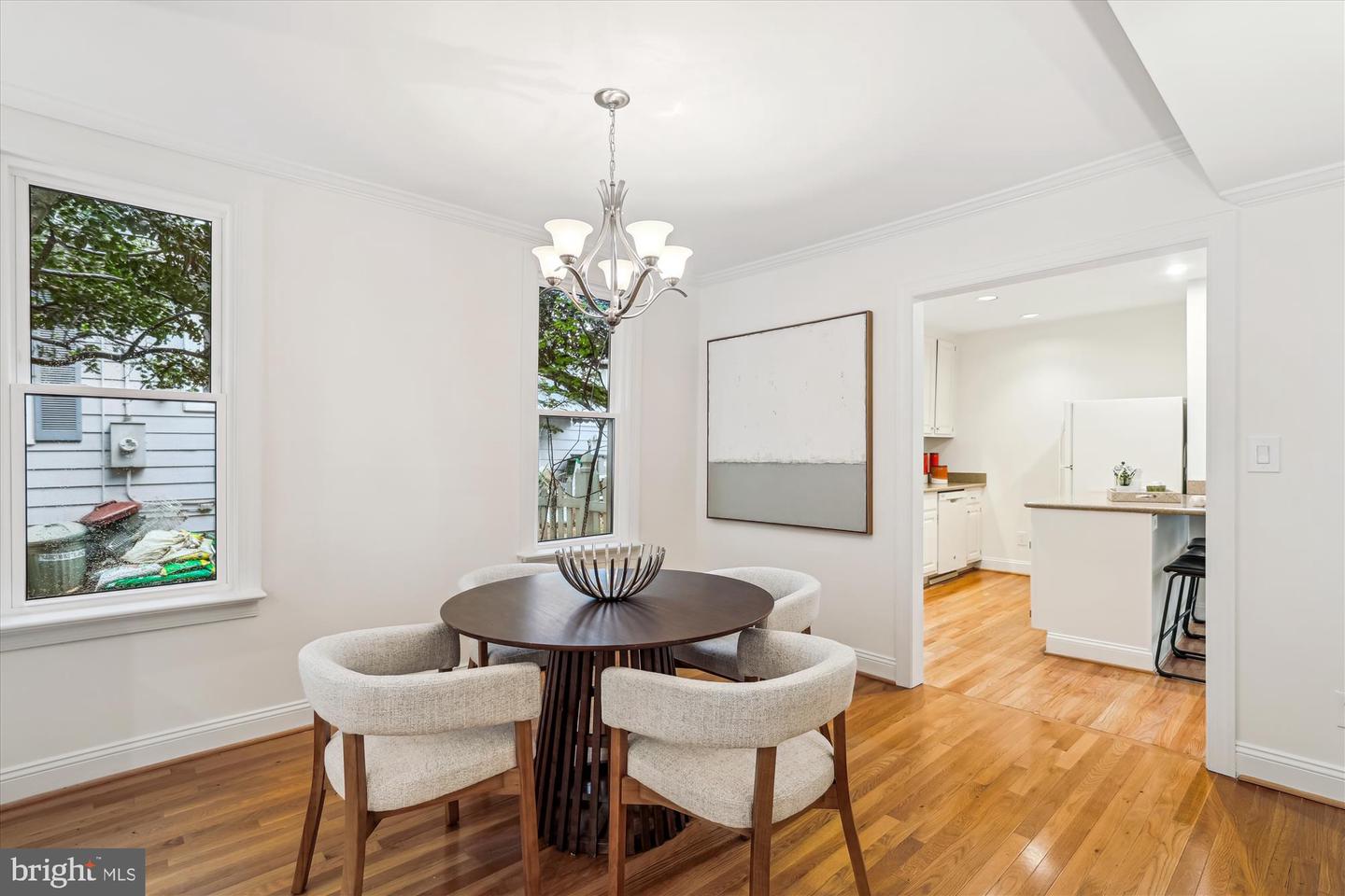 104 E OXFORD AVE, ALEXANDRIA, Virginia 22301, 2 Bedrooms Bedrooms, ,2 BathroomsBathrooms,Residential,For sale,104 E OXFORD AVE,VAAX2045182 MLS # VAAX2045182