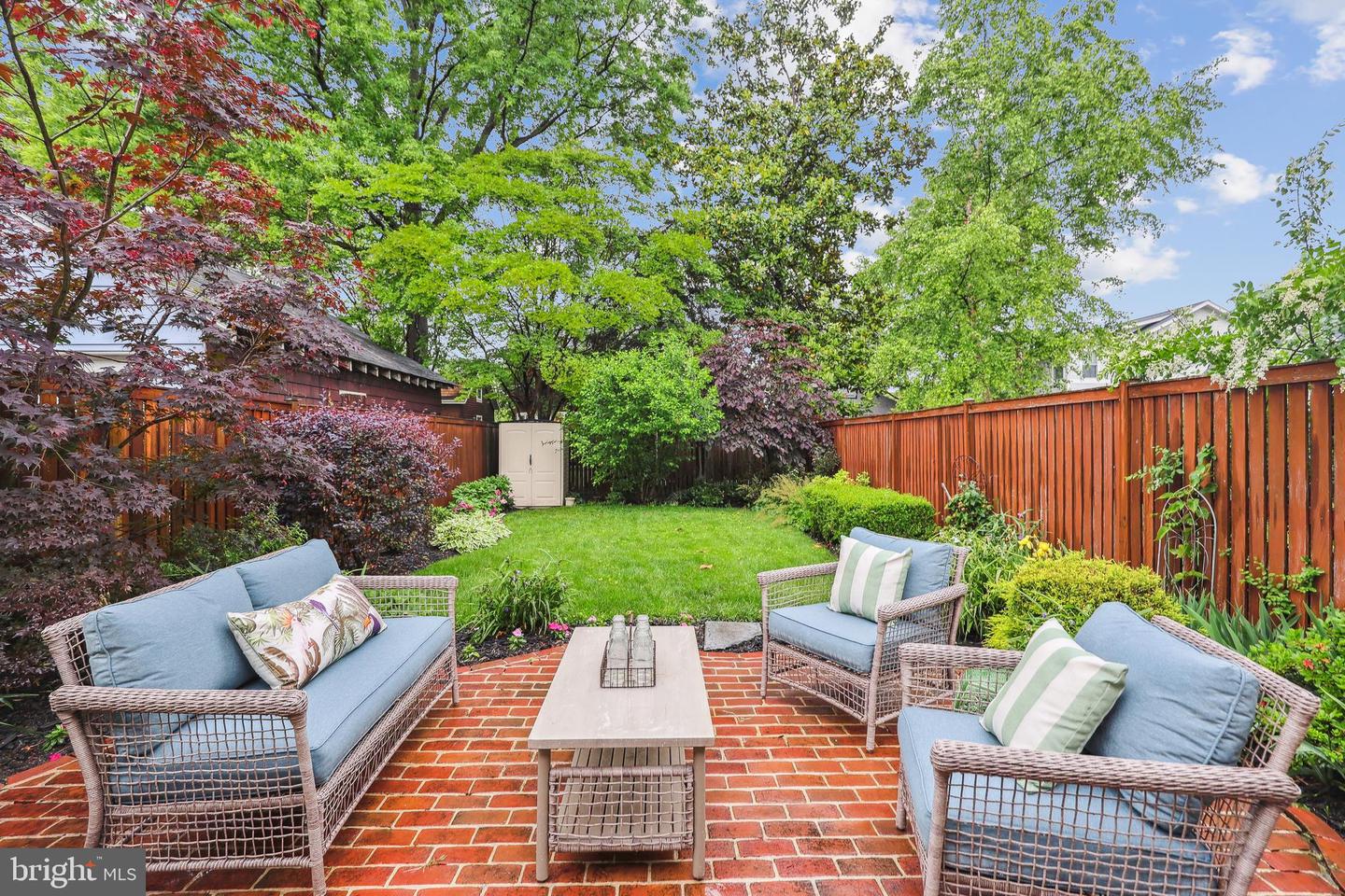 104 E OXFORD AVE, ALEXANDRIA, Virginia 22301, 2 Bedrooms Bedrooms, ,2 BathroomsBathrooms,Residential,For sale,104 E OXFORD AVE,VAAX2045182 MLS # VAAX2045182