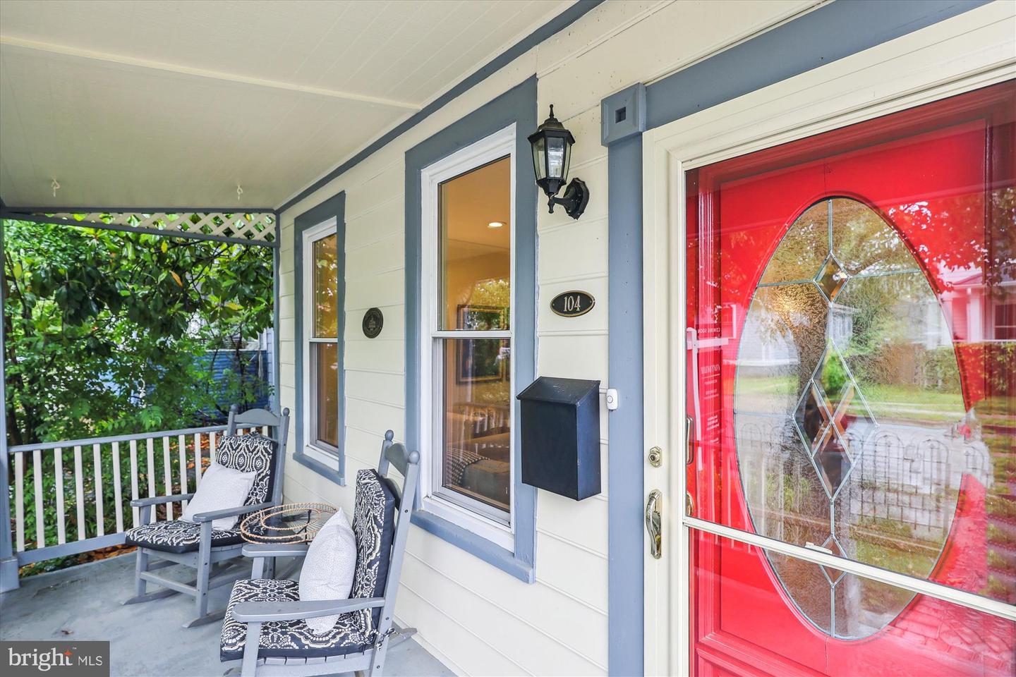 104 E OXFORD AVE, ALEXANDRIA, Virginia 22301, 2 Bedrooms Bedrooms, ,2 BathroomsBathrooms,Residential,For sale,104 E OXFORD AVE,VAAX2045182 MLS # VAAX2045182