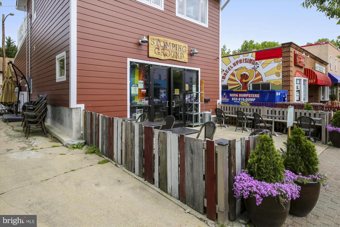 104 E OXFORD AVE, ALEXANDRIA, Virginia 22301, 2 Bedrooms Bedrooms, ,2 BathroomsBathrooms,Residential,For sale,104 E OXFORD AVE,VAAX2045182 MLS # VAAX2045182