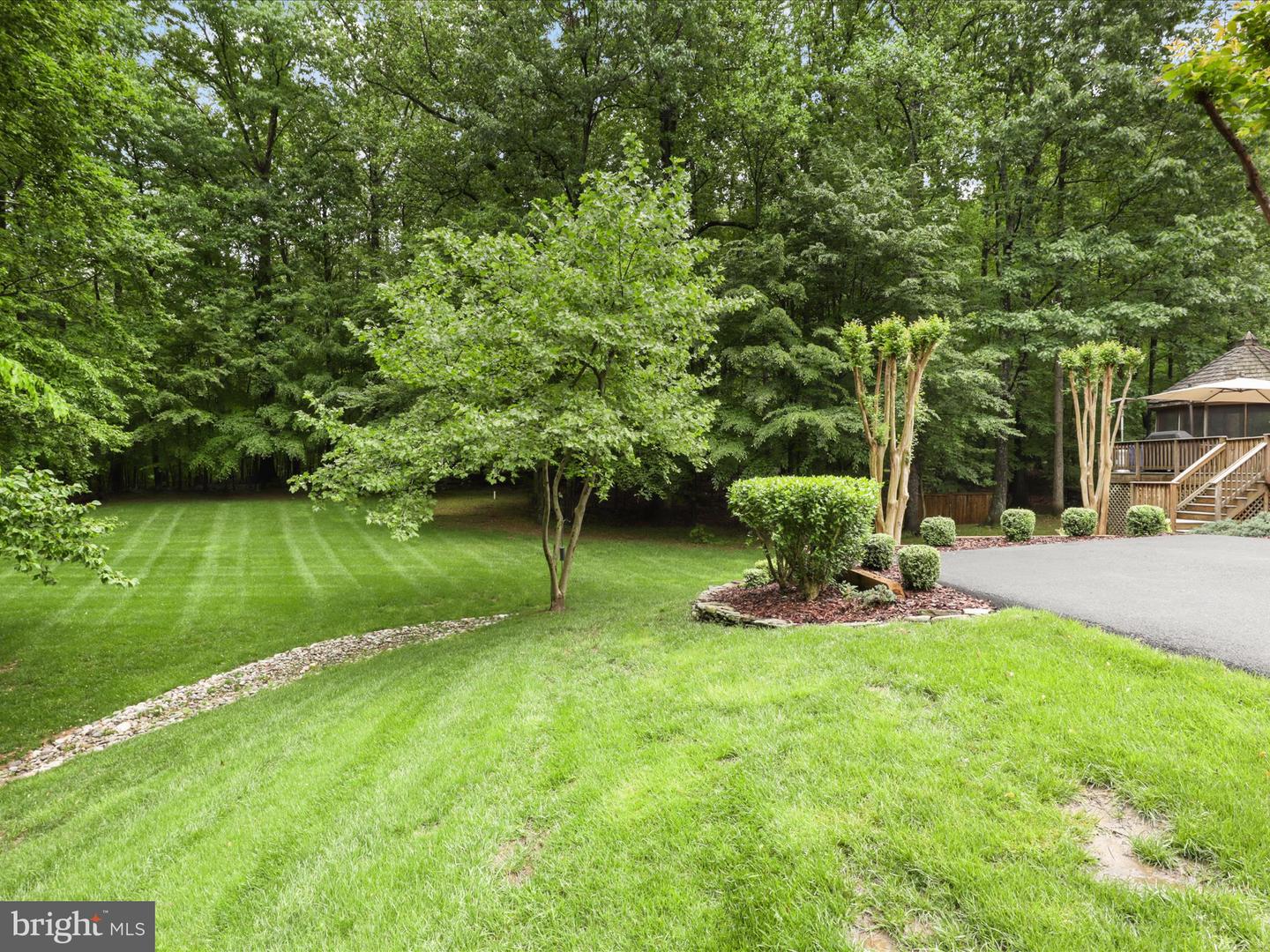 8197 COTTAGE ROSE CT, FAIRFAX STATION, Virginia 22039, 5 Bedrooms Bedrooms, ,4 BathroomsBathrooms,Residential,For sale,8197 COTTAGE ROSE CT,VAFX2239878 MLS # VAFX2239878