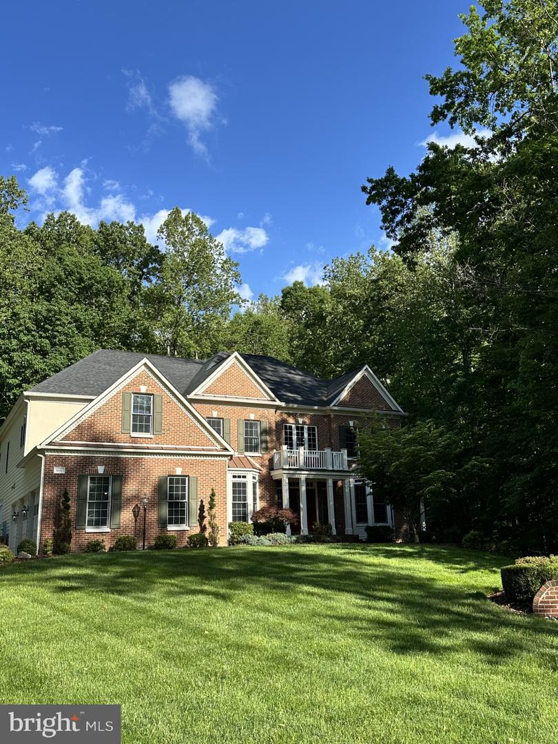 8197 COTTAGE ROSE CT, FAIRFAX STATION, Virginia 22039, 5 Bedrooms Bedrooms, ,4 BathroomsBathrooms,Residential,For sale,8197 COTTAGE ROSE CT,VAFX2239878 MLS # VAFX2239878