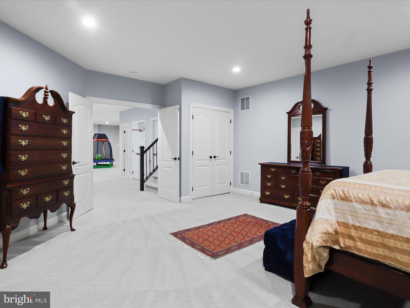 8197 COTTAGE ROSE CT, FAIRFAX STATION, Virginia 22039, 5 Bedrooms Bedrooms, ,4 BathroomsBathrooms,Residential,For sale,8197 COTTAGE ROSE CT,VAFX2239878 MLS # VAFX2239878