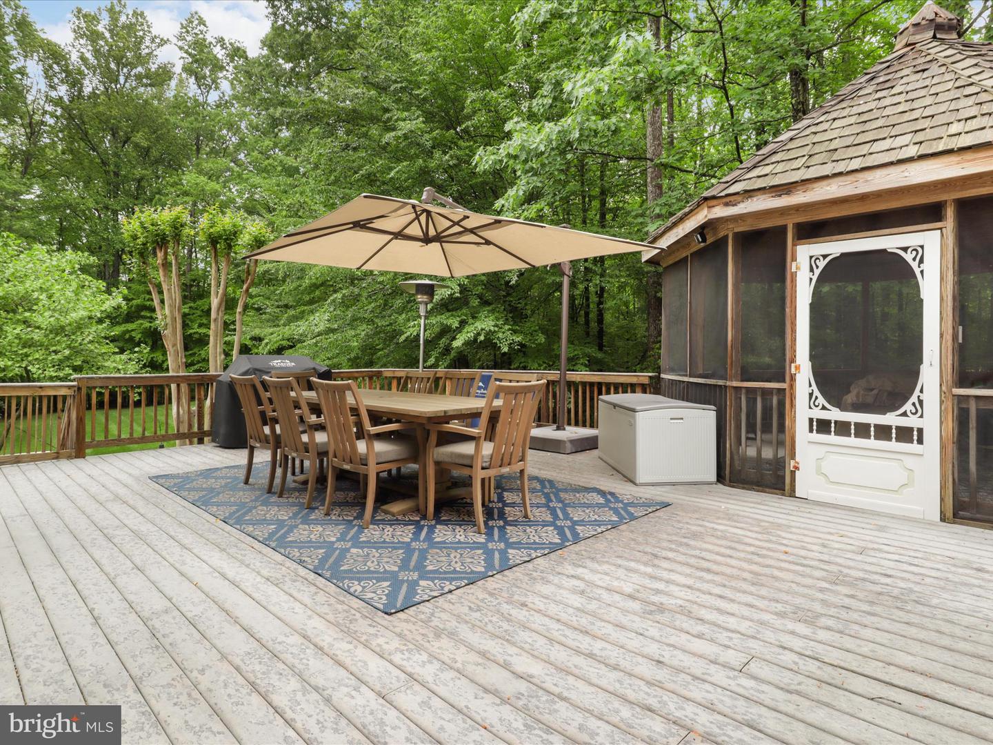 8197 COTTAGE ROSE CT, FAIRFAX STATION, Virginia 22039, 5 Bedrooms Bedrooms, ,4 BathroomsBathrooms,Residential,For sale,8197 COTTAGE ROSE CT,VAFX2239878 MLS # VAFX2239878