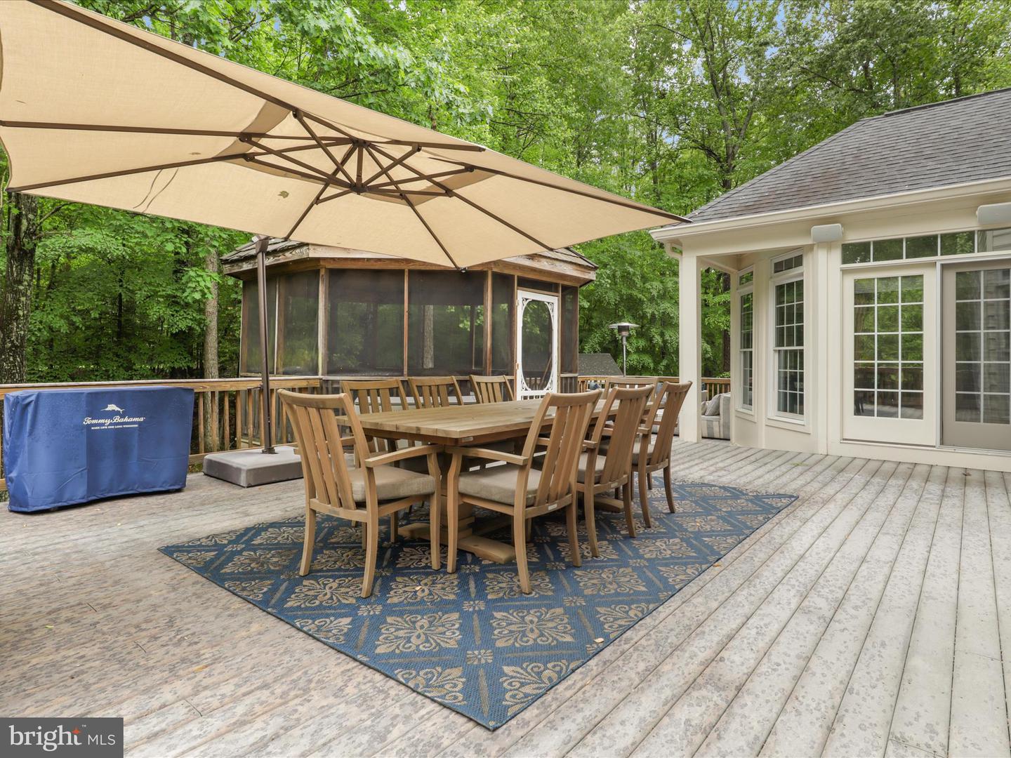 8197 COTTAGE ROSE CT, FAIRFAX STATION, Virginia 22039, 5 Bedrooms Bedrooms, ,4 BathroomsBathrooms,Residential,For sale,8197 COTTAGE ROSE CT,VAFX2239878 MLS # VAFX2239878