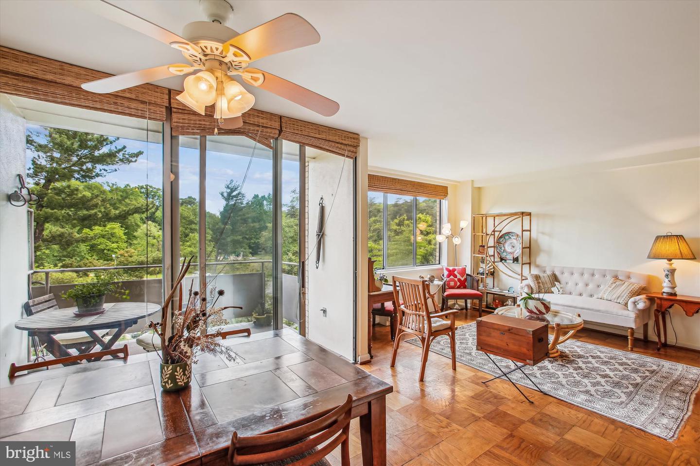 6641 WAKEFIELD DR #309, ALEXANDRIA, Virginia 22307, 2 Bedrooms Bedrooms, ,1 BathroomBathrooms,Residential,For sale,6641 WAKEFIELD DR #309,VAFX2239886 MLS # VAFX2239886
