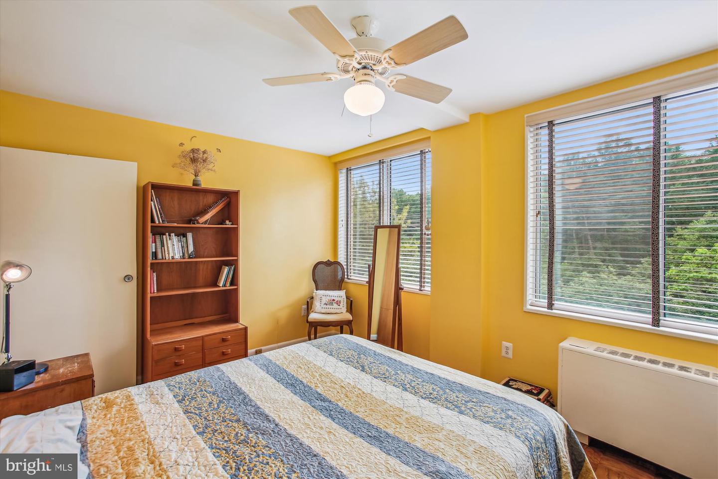 6641 WAKEFIELD DR #309, ALEXANDRIA, Virginia 22307, 2 Bedrooms Bedrooms, ,1 BathroomBathrooms,Residential,For sale,6641 WAKEFIELD DR #309,VAFX2239886 MLS # VAFX2239886