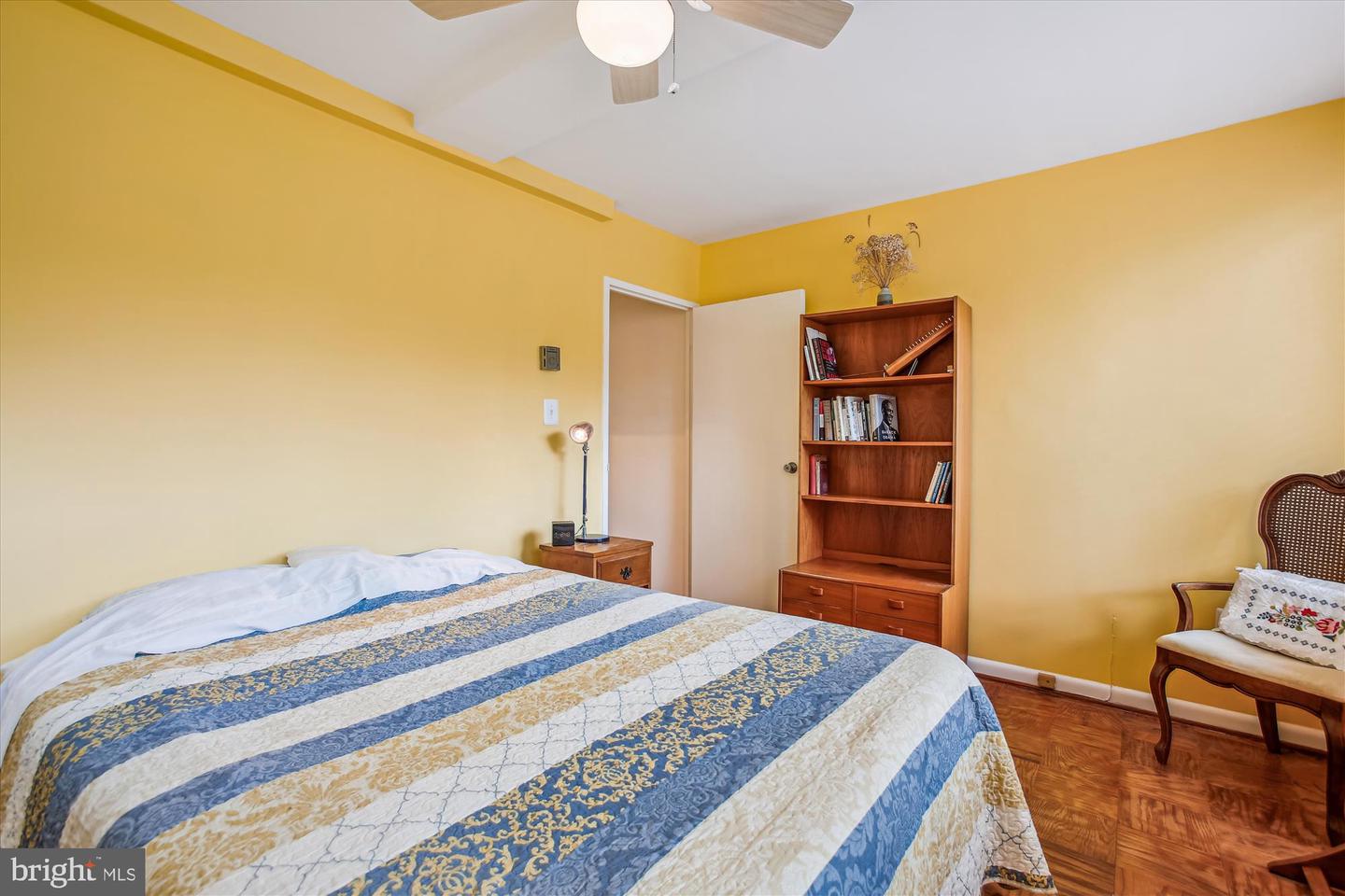 6641 WAKEFIELD DR #309, ALEXANDRIA, Virginia 22307, 2 Bedrooms Bedrooms, ,1 BathroomBathrooms,Residential,For sale,6641 WAKEFIELD DR #309,VAFX2239886 MLS # VAFX2239886