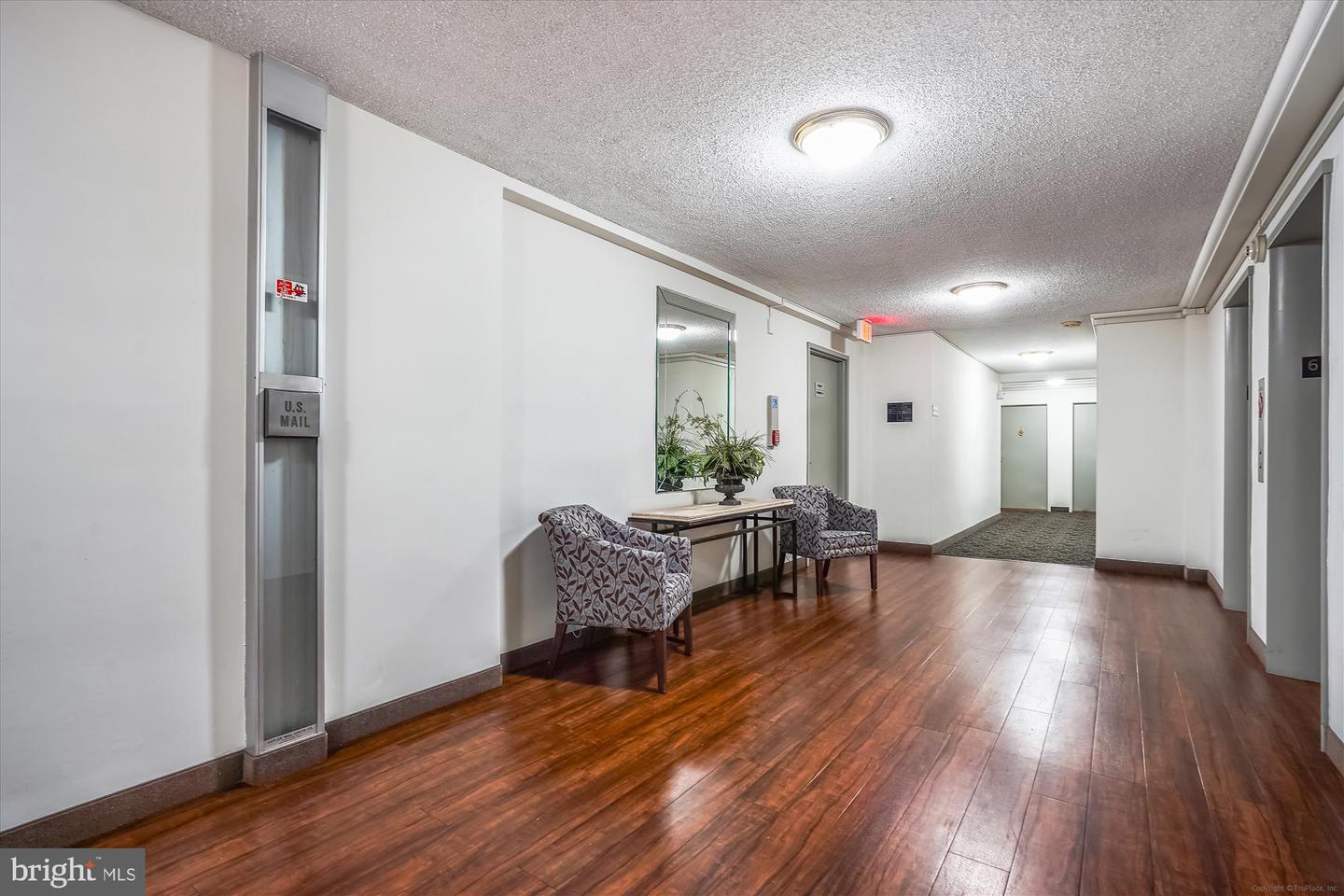 6641 WAKEFIELD DR #309, ALEXANDRIA, Virginia 22307, 2 Bedrooms Bedrooms, ,1 BathroomBathrooms,Residential,For sale,6641 WAKEFIELD DR #309,VAFX2239886 MLS # VAFX2239886