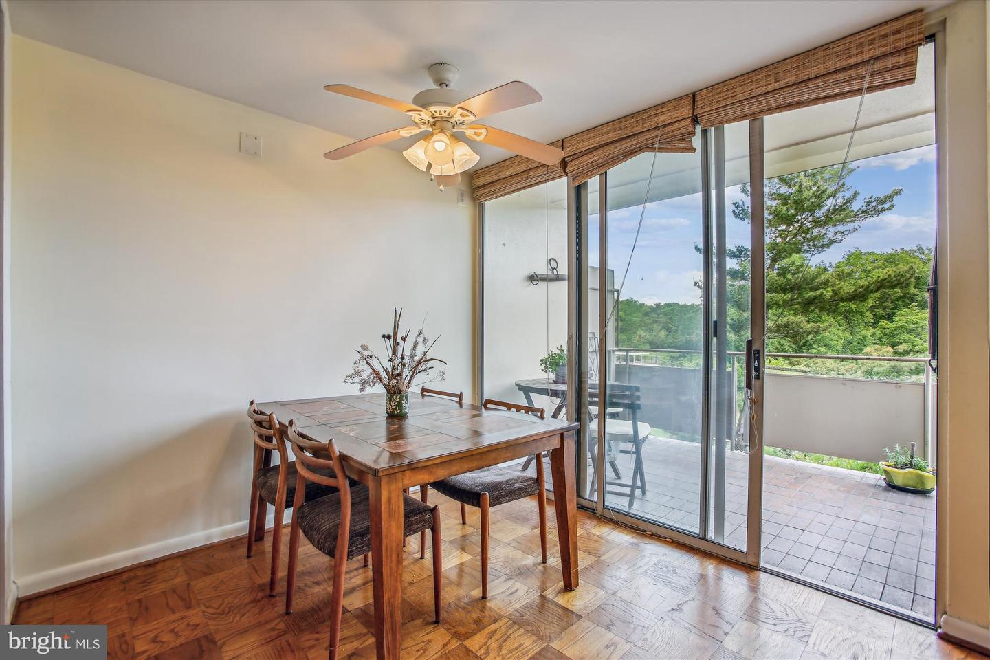 6641 WAKEFIELD DR #309, ALEXANDRIA, Virginia 22307, 2 Bedrooms Bedrooms, ,1 BathroomBathrooms,Residential,For sale,6641 WAKEFIELD DR #309,VAFX2239886 MLS # VAFX2239886