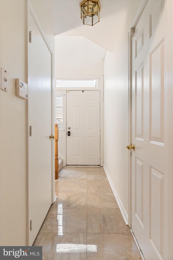 20432 COOL FERN SQ, ASHBURN, Virginia 20147, 2 Bedrooms Bedrooms, ,2 BathroomsBathrooms,Residential,For sale,20432 COOL FERN SQ,VALO2096062 MLS # VALO2096062