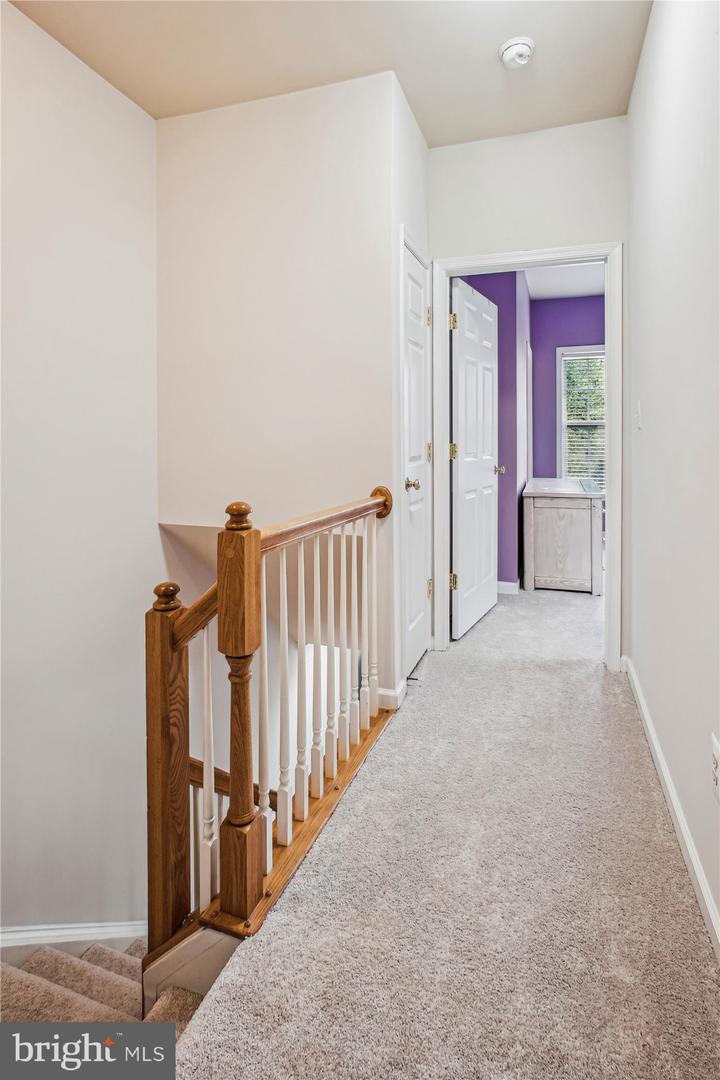 4160 TIMBER LOG WAY, FAIRFAX, Virginia 22030, 2 Bedrooms Bedrooms, ,2 BathroomsBathrooms,Residential,For sale,4160 TIMBER LOG WAY,VAFX2239924 MLS # VAFX2239924
