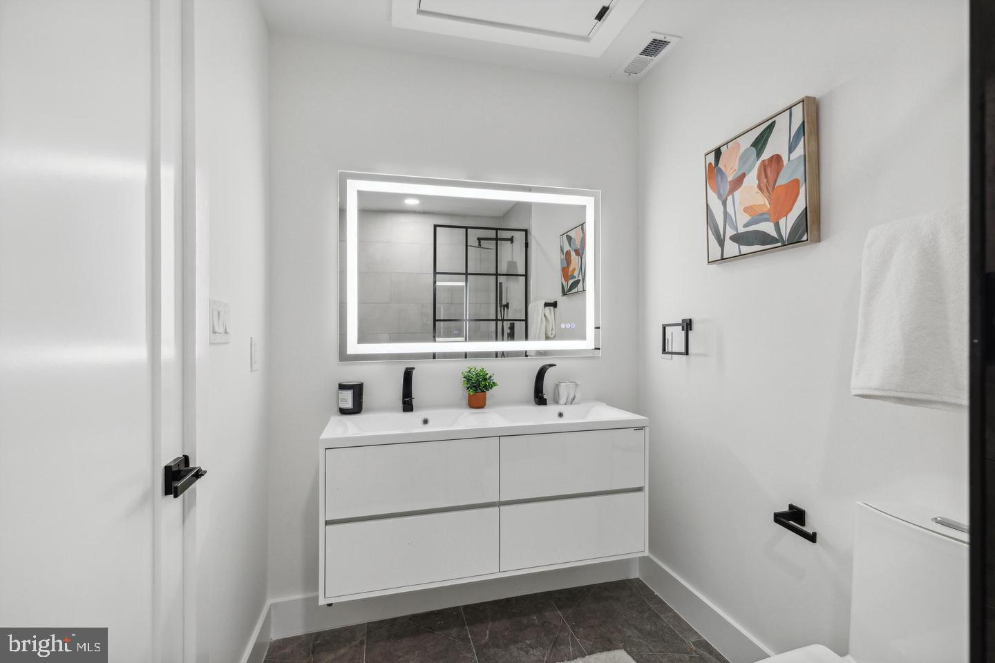 705 QUINCY ST NE #2D, WASHINGTON, District Of Columbia 20017, 2 Bedrooms Bedrooms, ,2 BathroomsBathrooms,Residential,For sale,705 QUINCY ST NE #2D,DCDC2199960 MLS # DCDC2199960