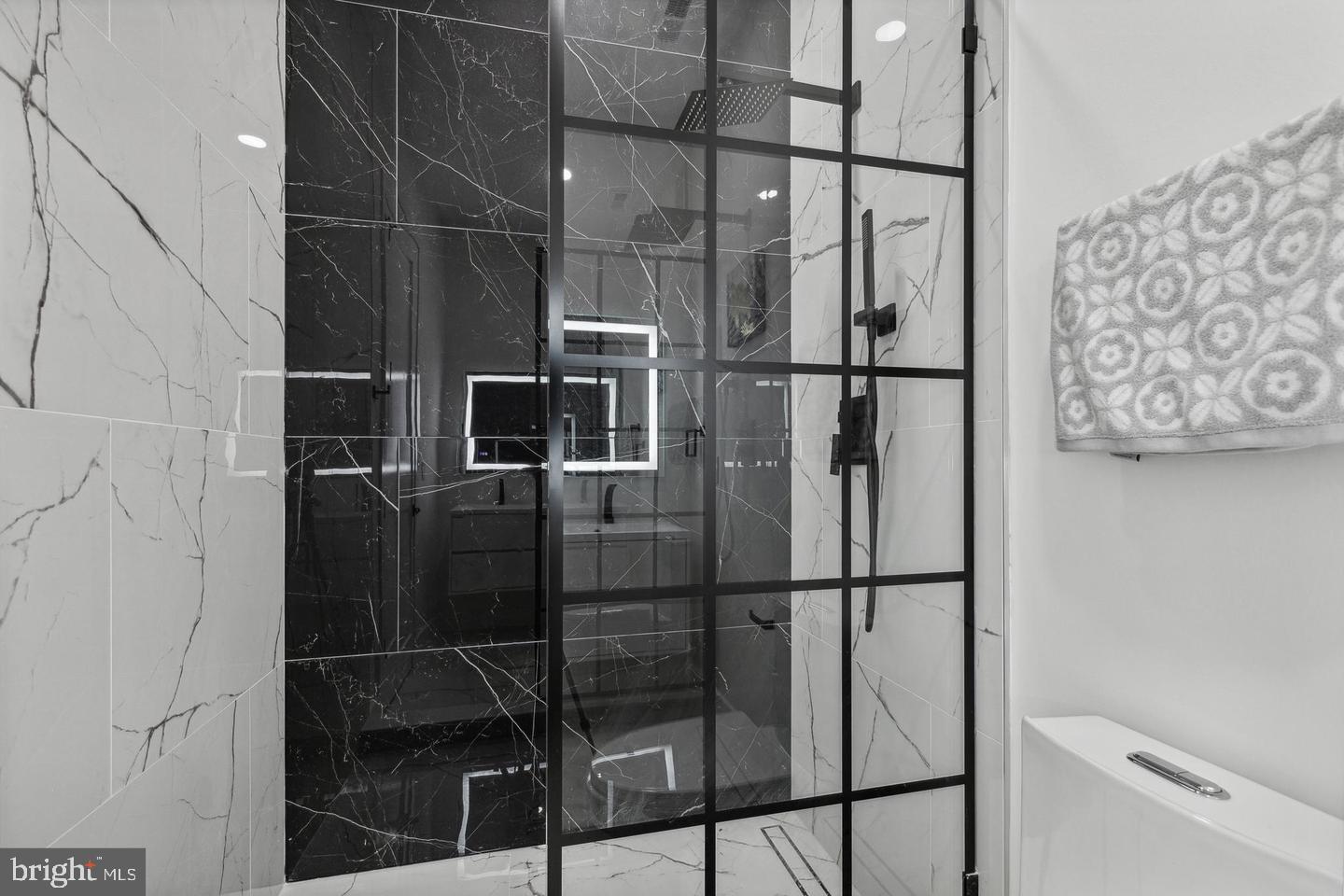 705 QUINCY ST NE #2D, WASHINGTON, District Of Columbia 20017, 2 Bedrooms Bedrooms, ,2 BathroomsBathrooms,Residential,For sale,705 QUINCY ST NE #2D,DCDC2199960 MLS # DCDC2199960