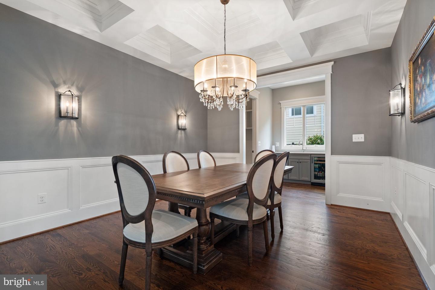 445 ORCHARD ST NW, VIENNA, Virginia 22180, 5 Bedrooms Bedrooms, ,6 BathroomsBathrooms,Residential,For sale,445 ORCHARD ST NW,VAFX2240032 MLS # VAFX2240032