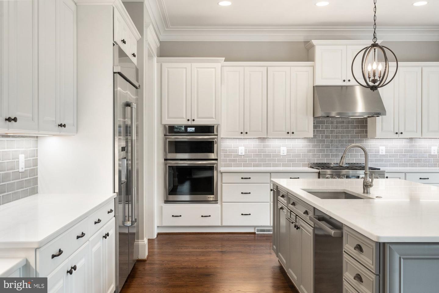 445 ORCHARD ST NW, VIENNA, Virginia 22180, 5 Bedrooms Bedrooms, ,6 BathroomsBathrooms,Residential,For sale,445 ORCHARD ST NW,VAFX2240032 MLS # VAFX2240032