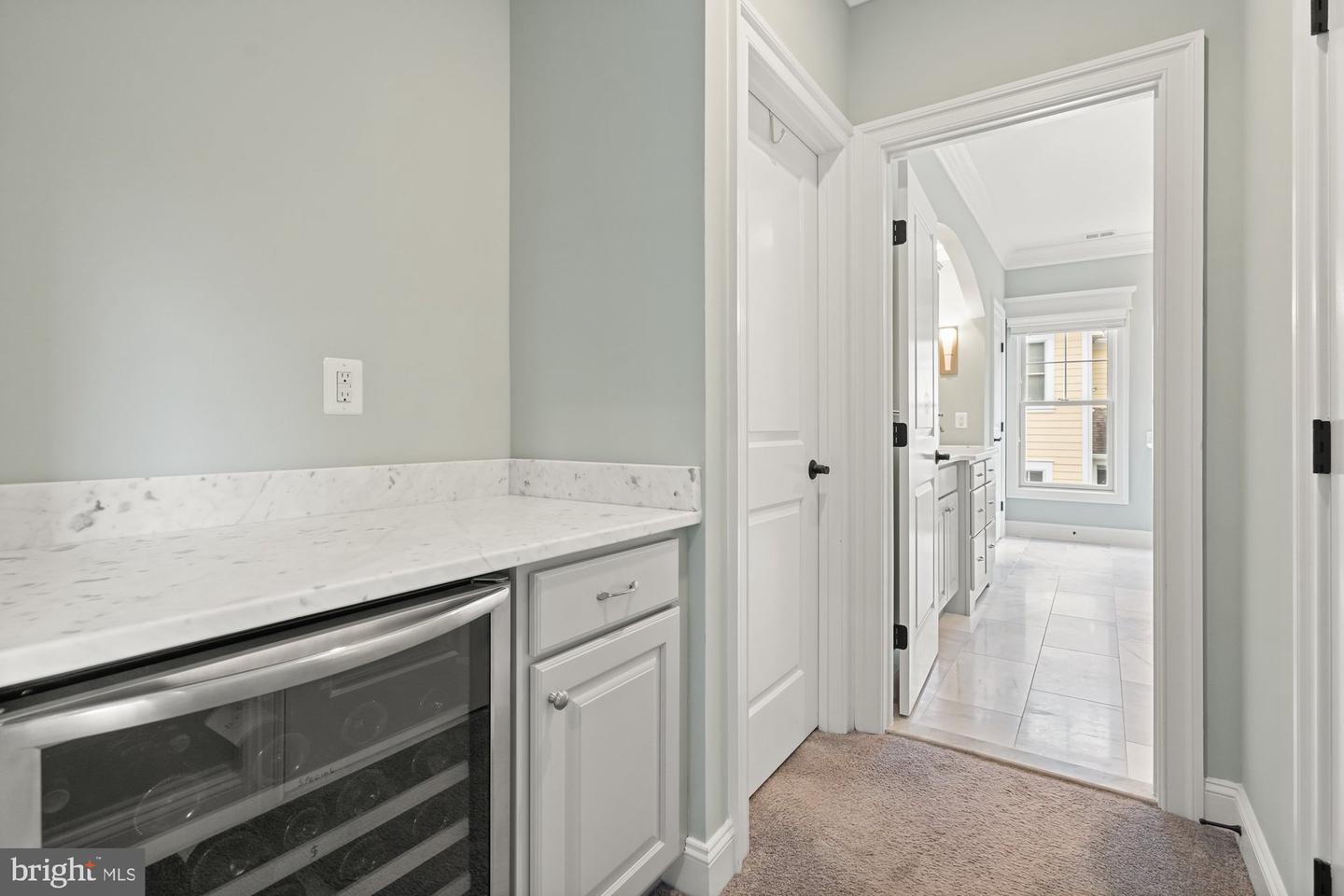445 ORCHARD ST NW, VIENNA, Virginia 22180, 5 Bedrooms Bedrooms, ,6 BathroomsBathrooms,Residential,For sale,445 ORCHARD ST NW,VAFX2240032 MLS # VAFX2240032