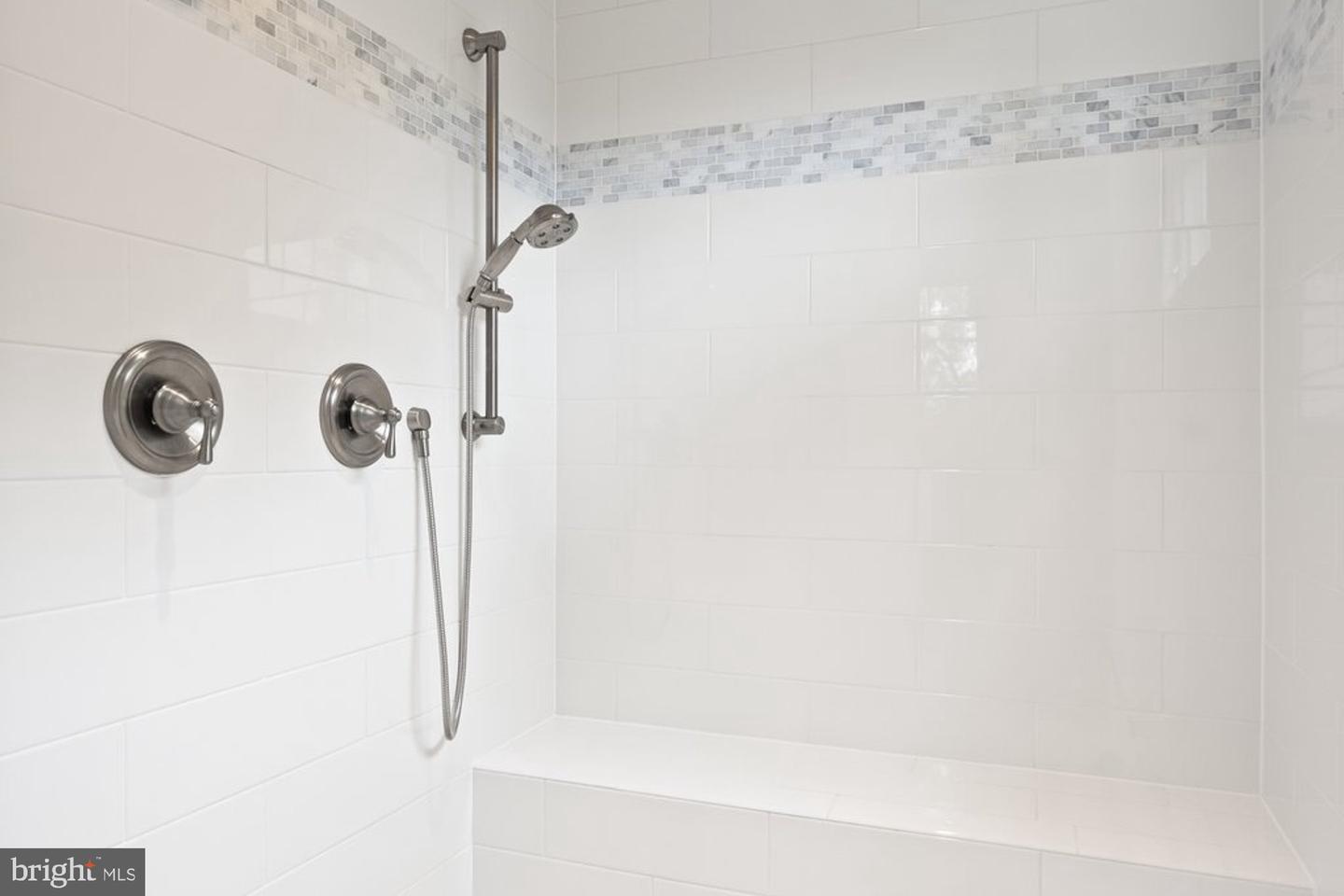 445 ORCHARD ST NW, VIENNA, Virginia 22180, 5 Bedrooms Bedrooms, ,6 BathroomsBathrooms,Residential,For sale,445 ORCHARD ST NW,VAFX2240032 MLS # VAFX2240032