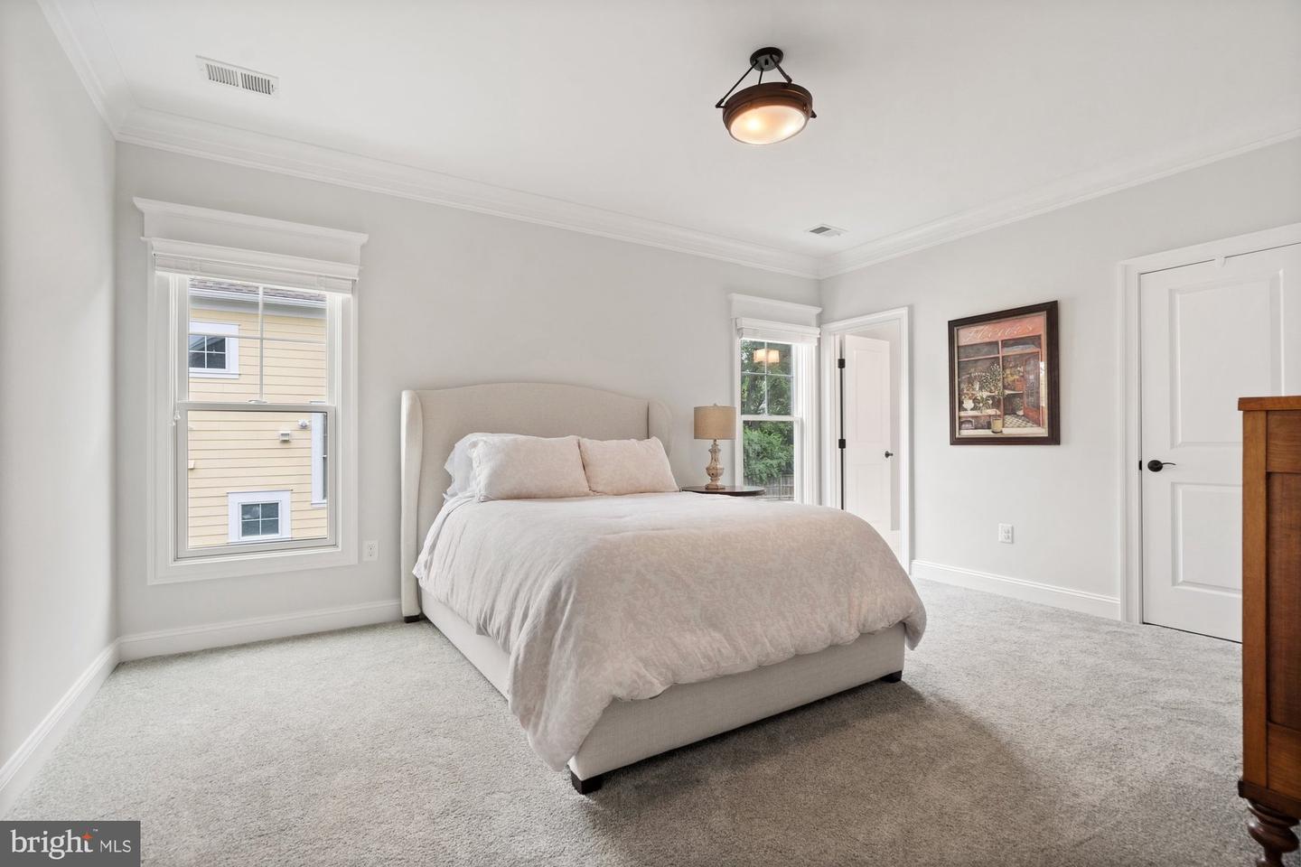 445 ORCHARD ST NW, VIENNA, Virginia 22180, 5 Bedrooms Bedrooms, ,6 BathroomsBathrooms,Residential,For sale,445 ORCHARD ST NW,VAFX2240032 MLS # VAFX2240032