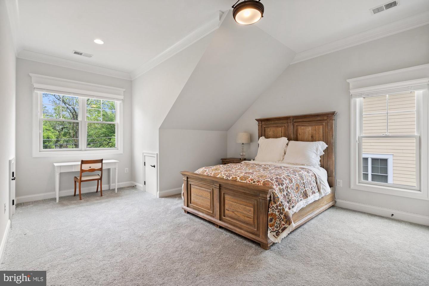 445 ORCHARD ST NW, VIENNA, Virginia 22180, 5 Bedrooms Bedrooms, ,6 BathroomsBathrooms,Residential,For sale,445 ORCHARD ST NW,VAFX2240032 MLS # VAFX2240032