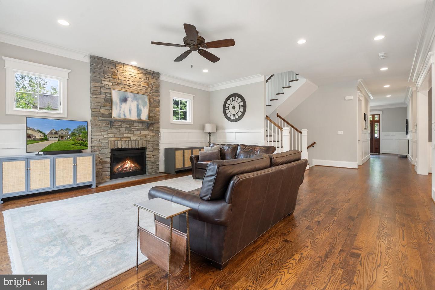 445 ORCHARD ST NW, VIENNA, Virginia 22180, 5 Bedrooms Bedrooms, ,6 BathroomsBathrooms,Residential,For sale,445 ORCHARD ST NW,VAFX2240032 MLS # VAFX2240032